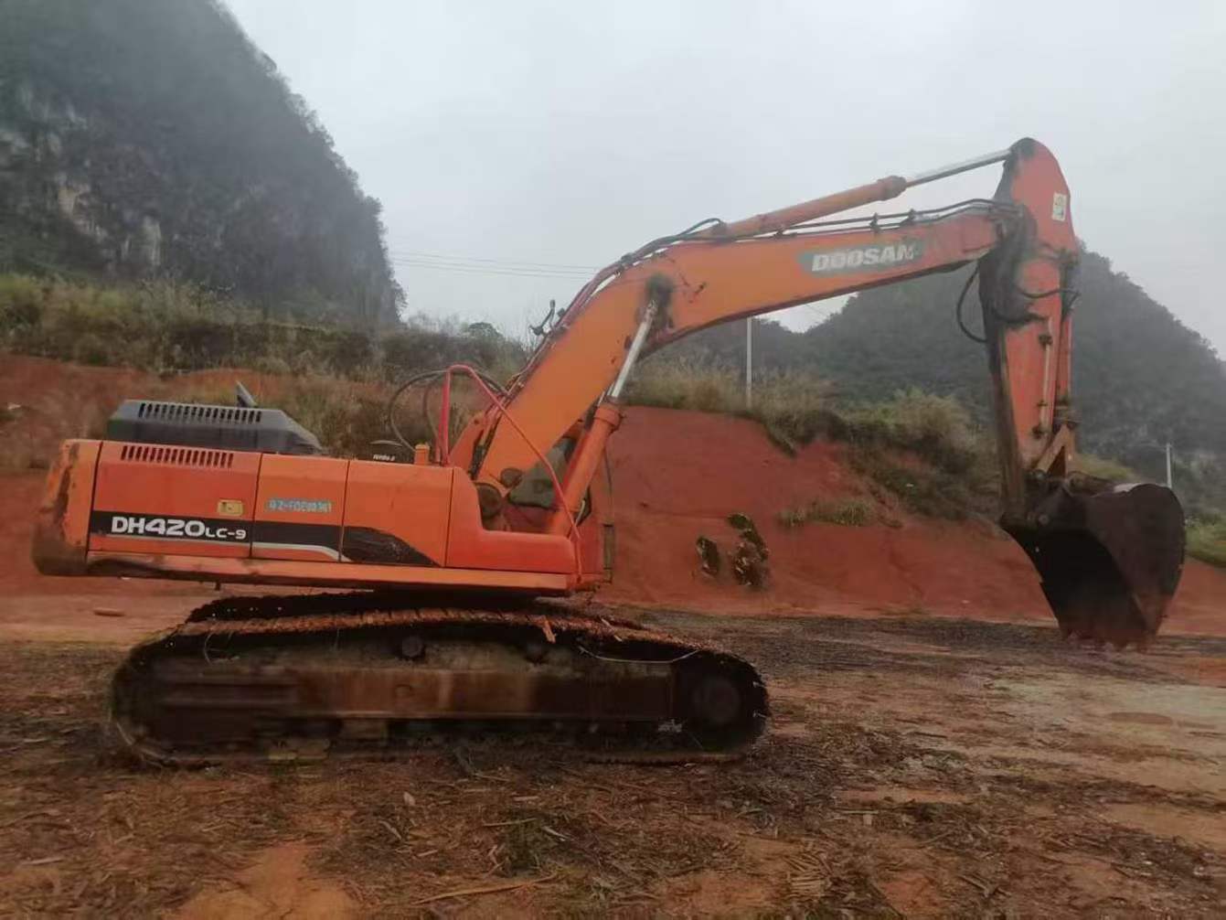 Used Doosan DH70 Excavator 2016 Model / 2