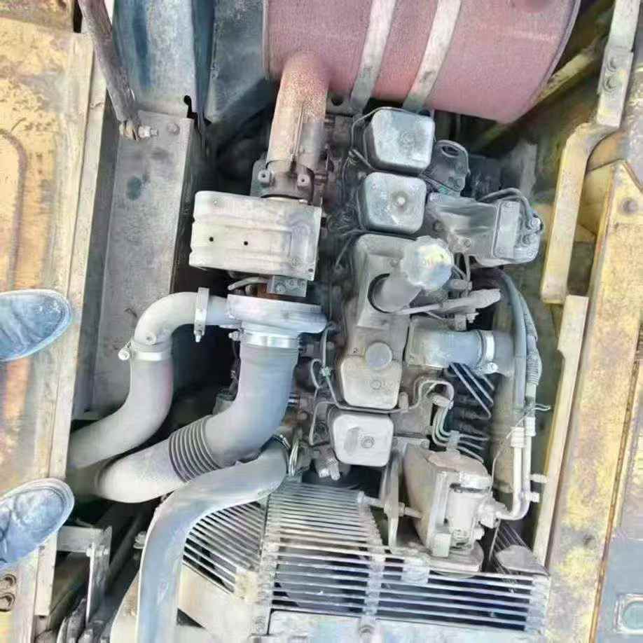 Used Komatsu PW200-7 Excavator 2016 Model / 7