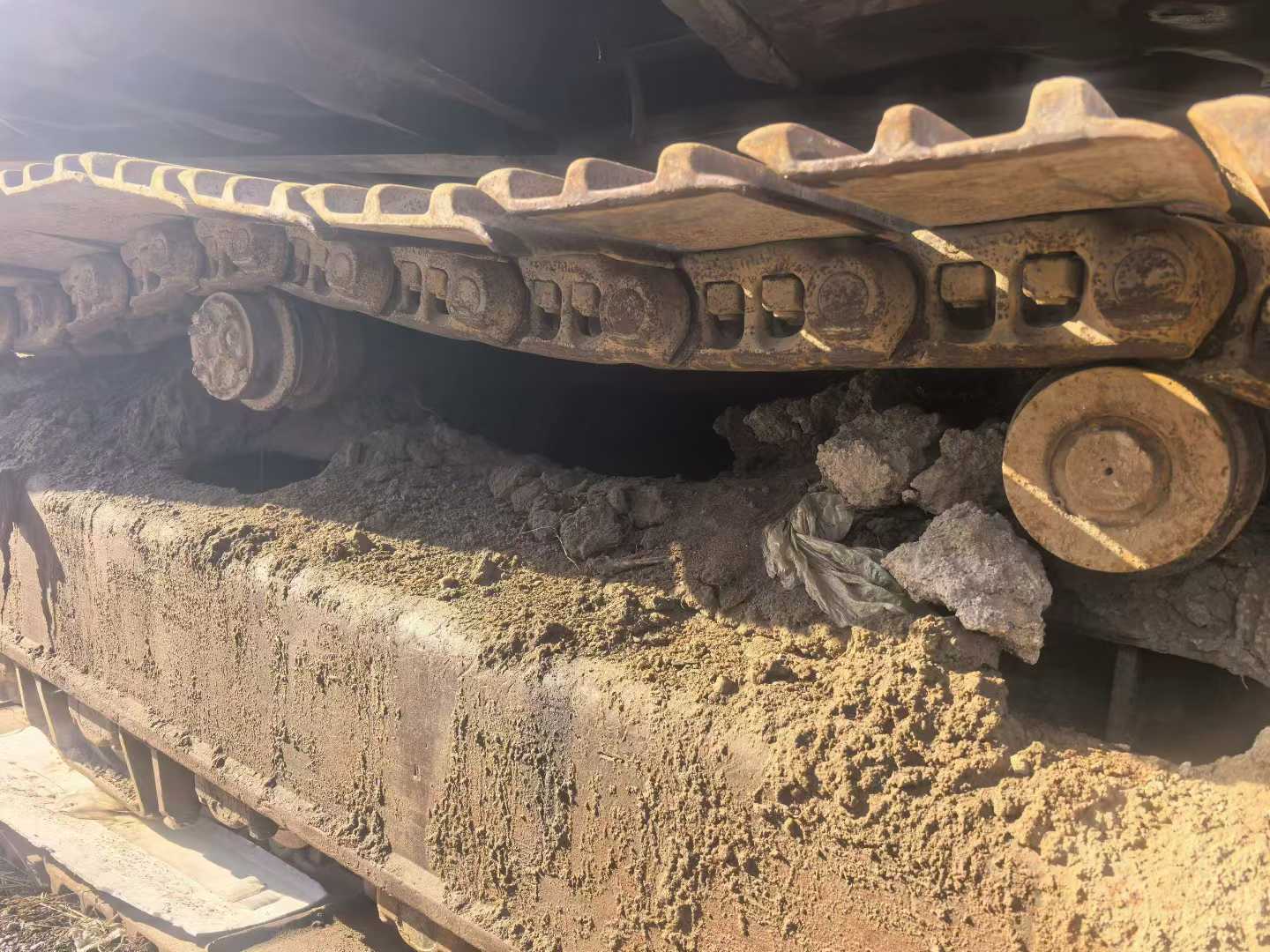 Used Volvo EC240 Excavator 2013 Model / 5