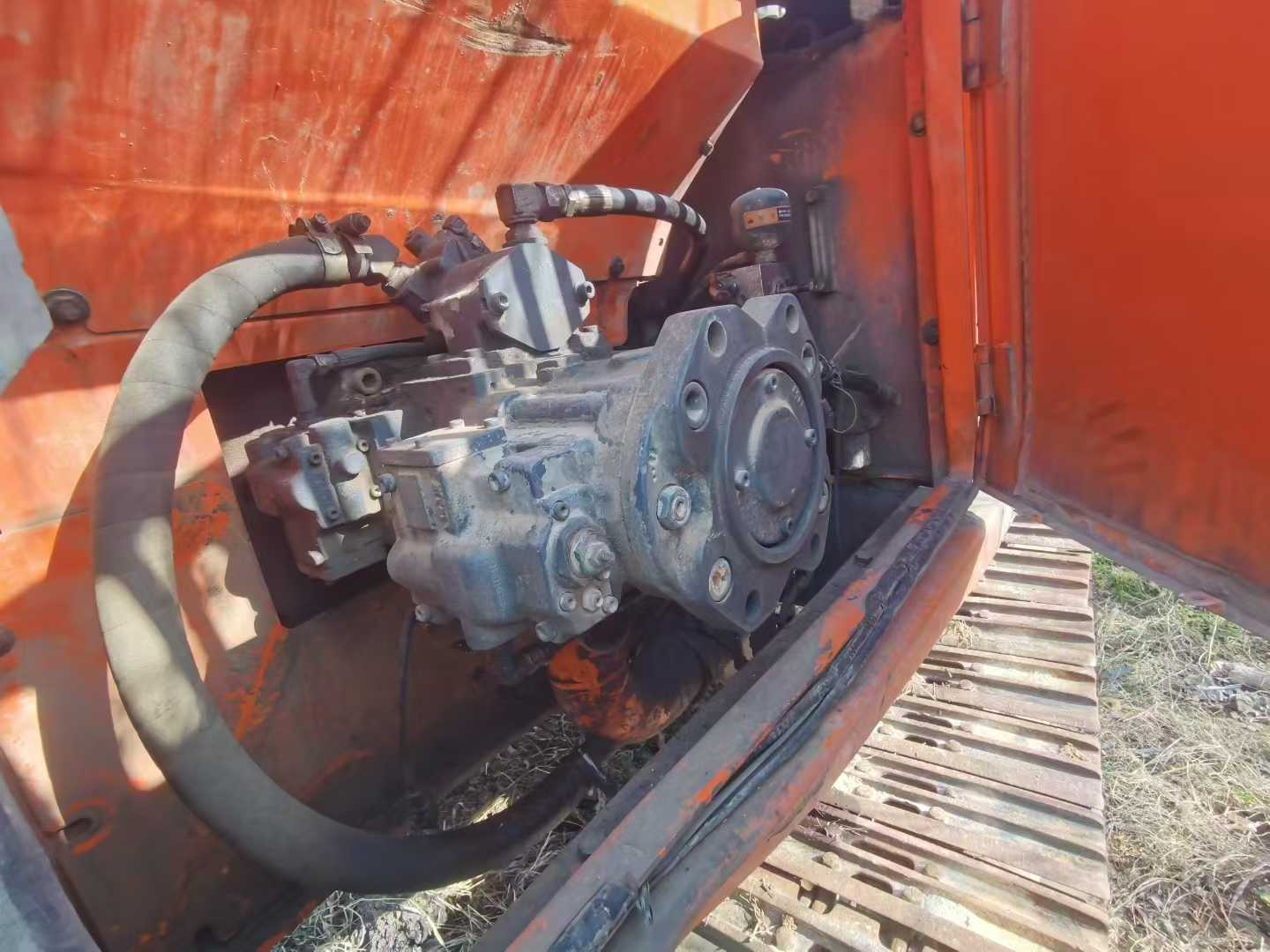 Used Doosan DX15 Excavator 2011 Model / 8