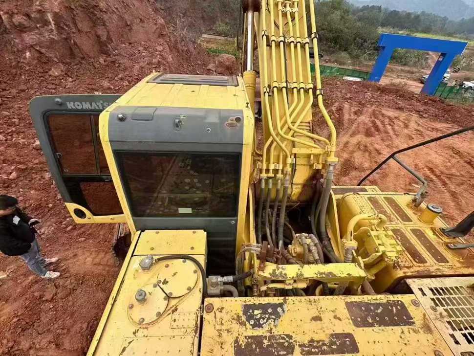 Used Komatsu PC60 Excavator 2018 Model / 8