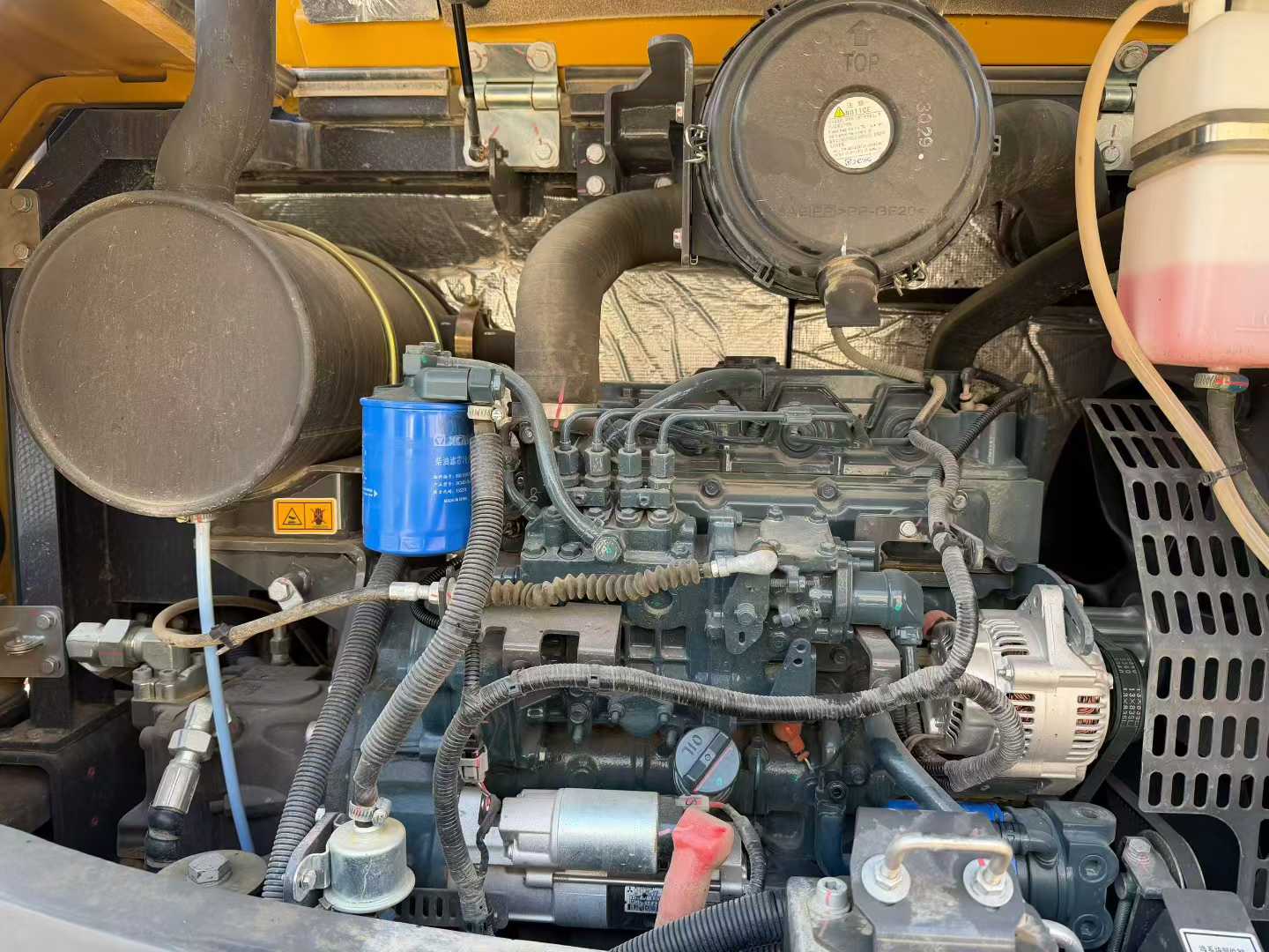 Used XCMG XE60 Excavator 2024 Model / 4