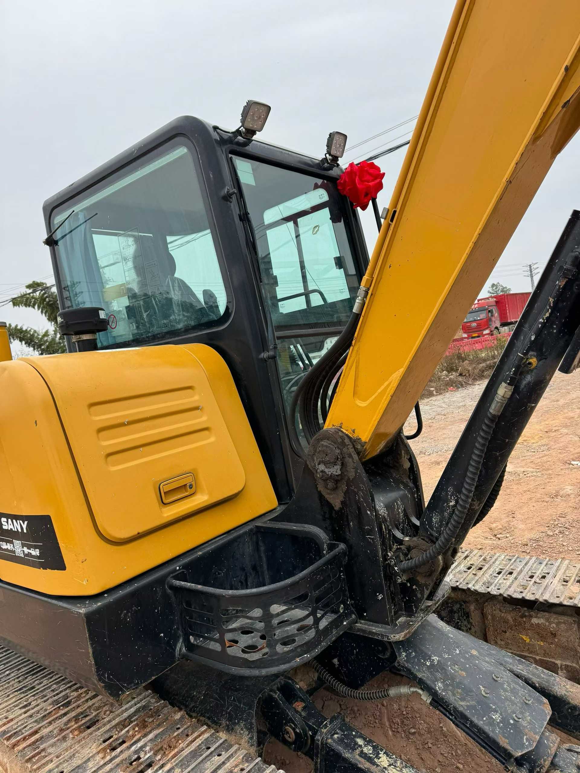 Used Sany SY60 Excavator 2020 Model / 7