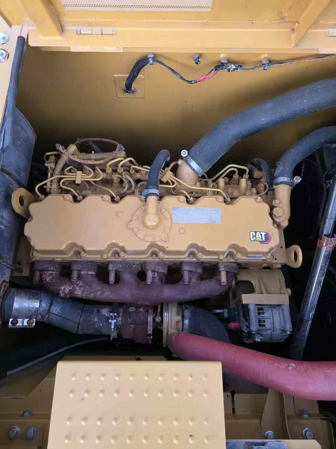 Used Caterpillar 323 Excavator 2020 Model / 5