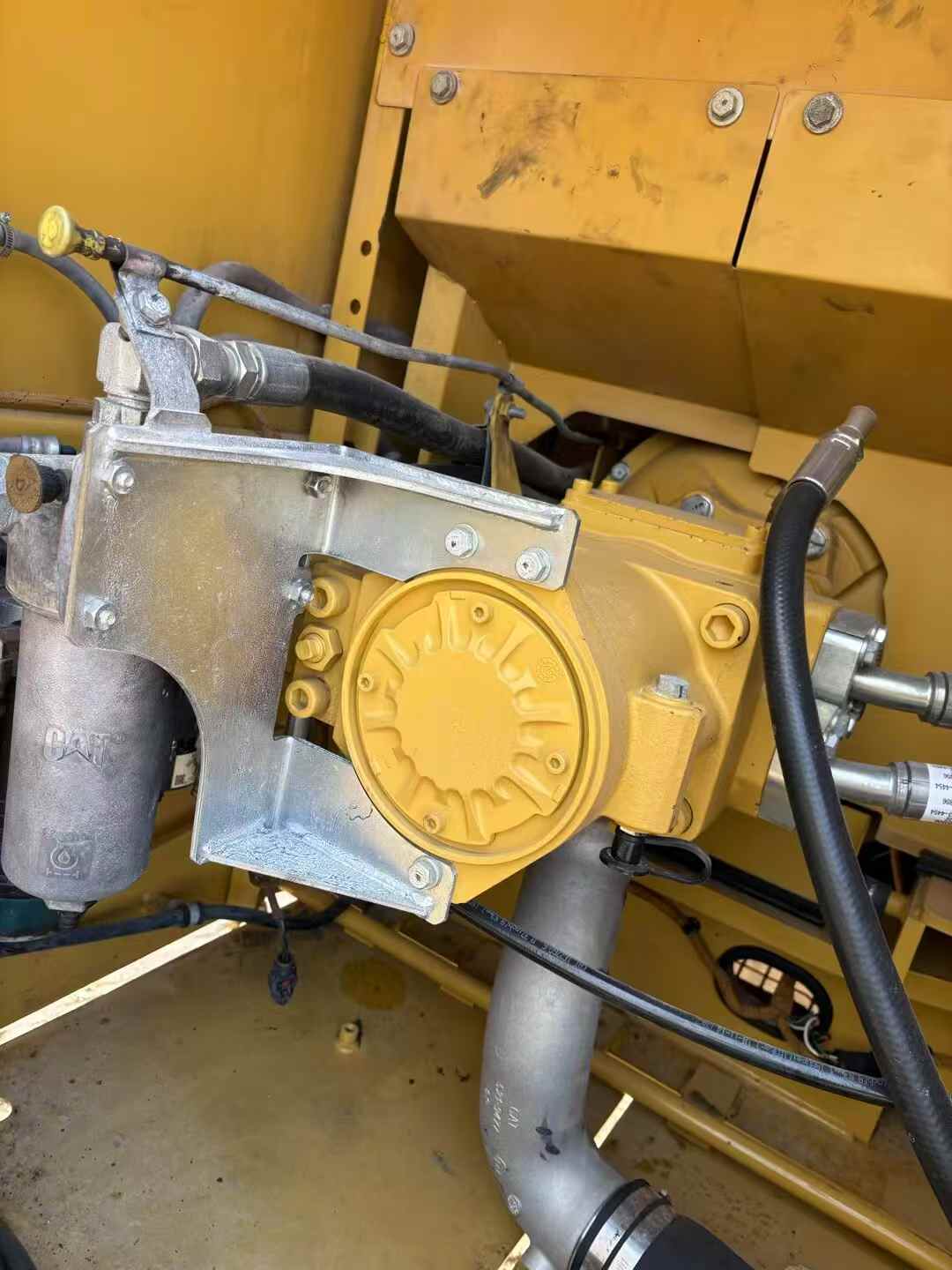 Used Caterpillar 330L Excavator 2019 Model / 7