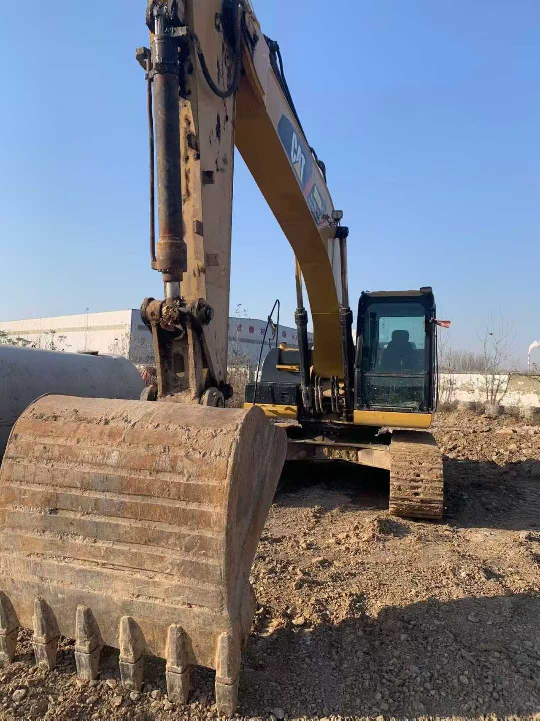 Used Caterpillar 320D Excavator 2017 Model / 5