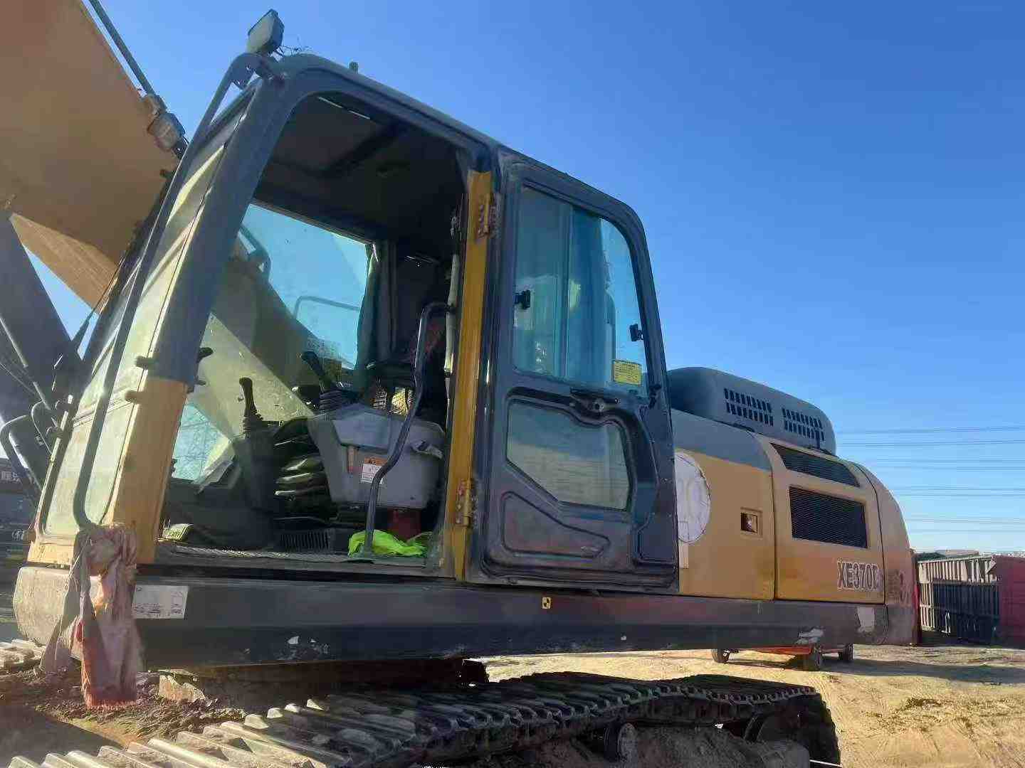 Used XCMG XE370 Excavator 2018 Model / 3