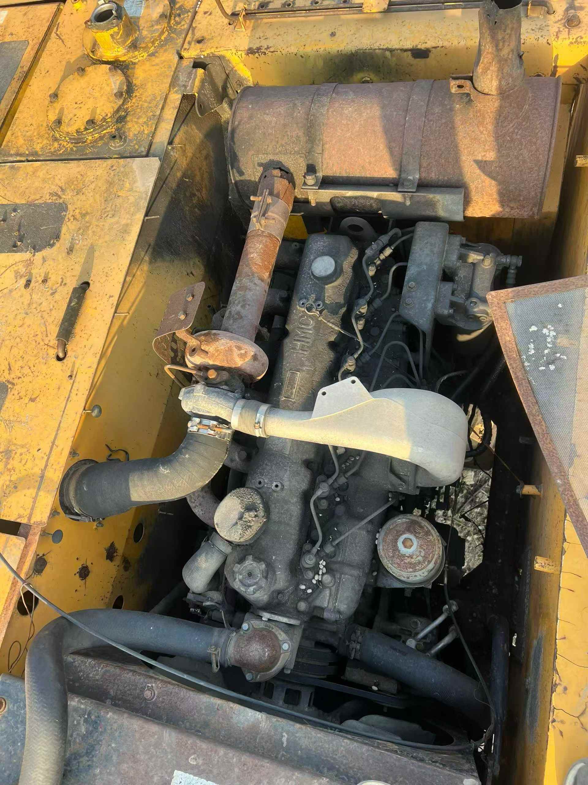 Used Hyundai R215-7 Excavator 2016 Model / 6