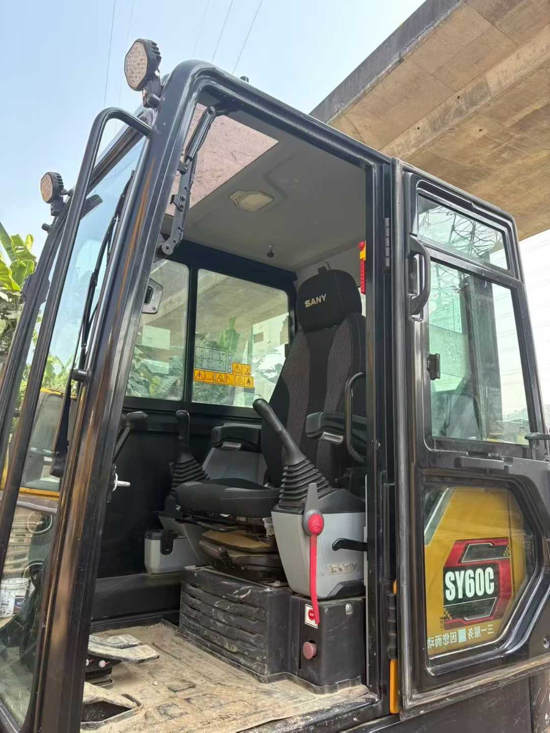 Used Sany SY60 Excavator 2024 Model / 3