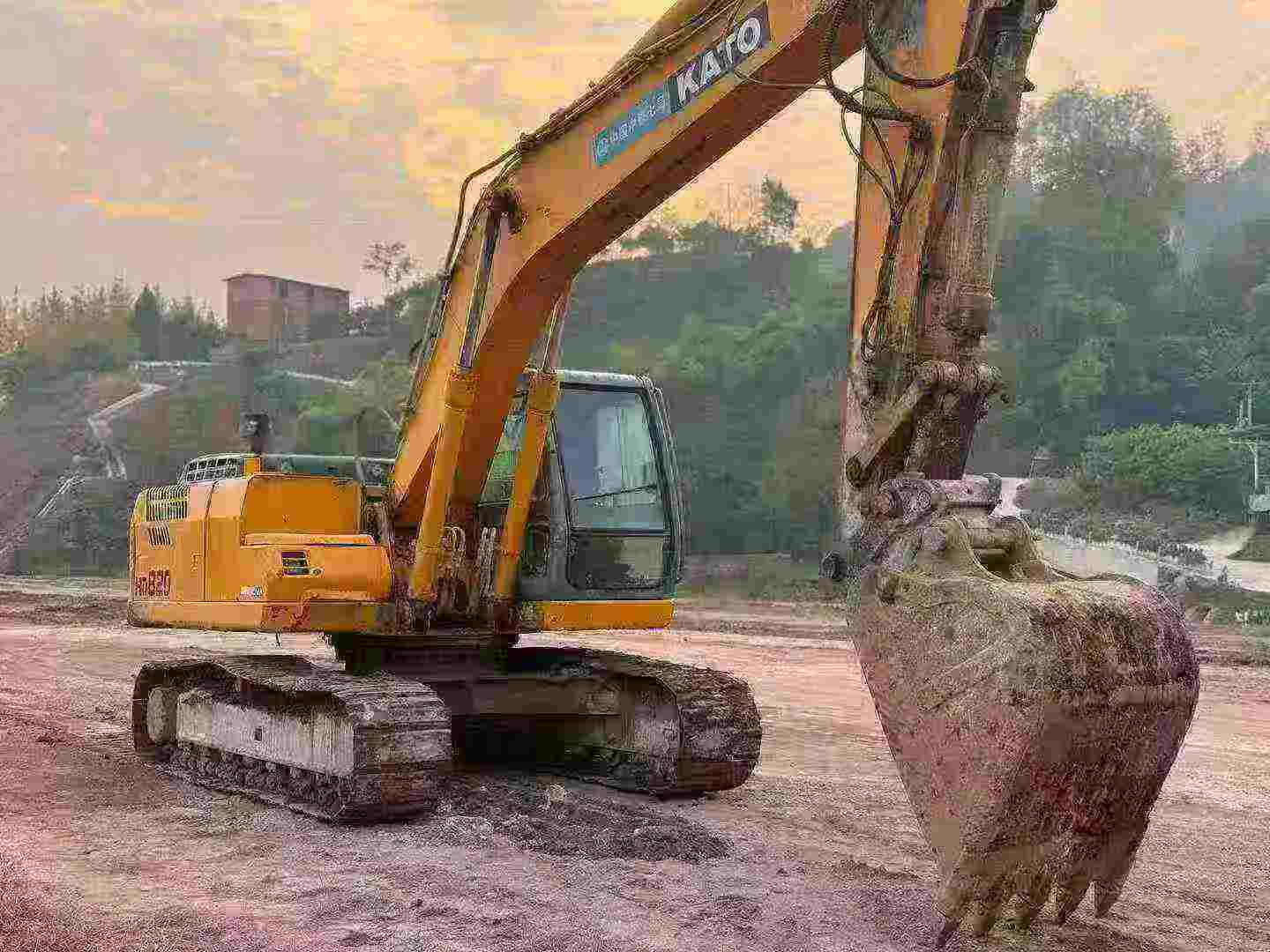 Used Kato HD820 Excavator 2021 Model / 2