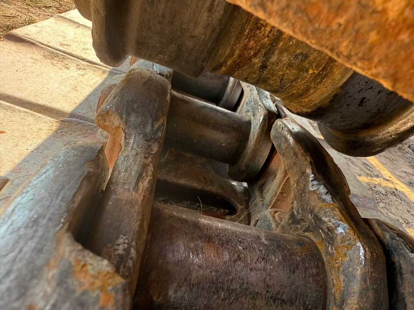 Used XCMG XE215CA Excavator 2014 Model / 4