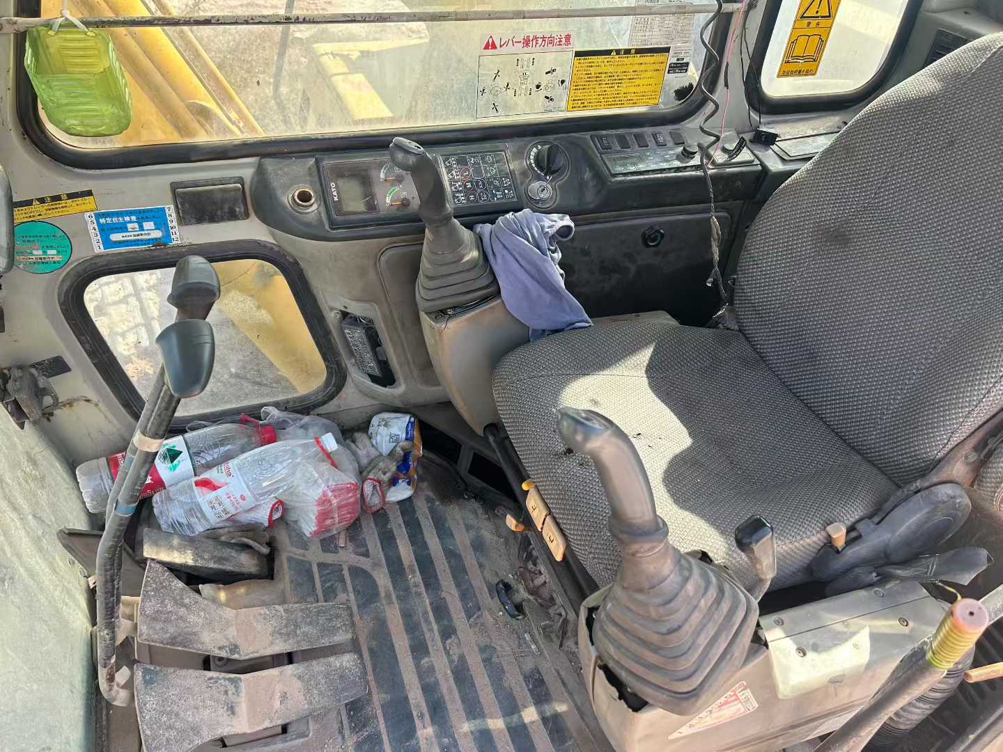 Used Kato HD820 Excavator 2016 Model / 9