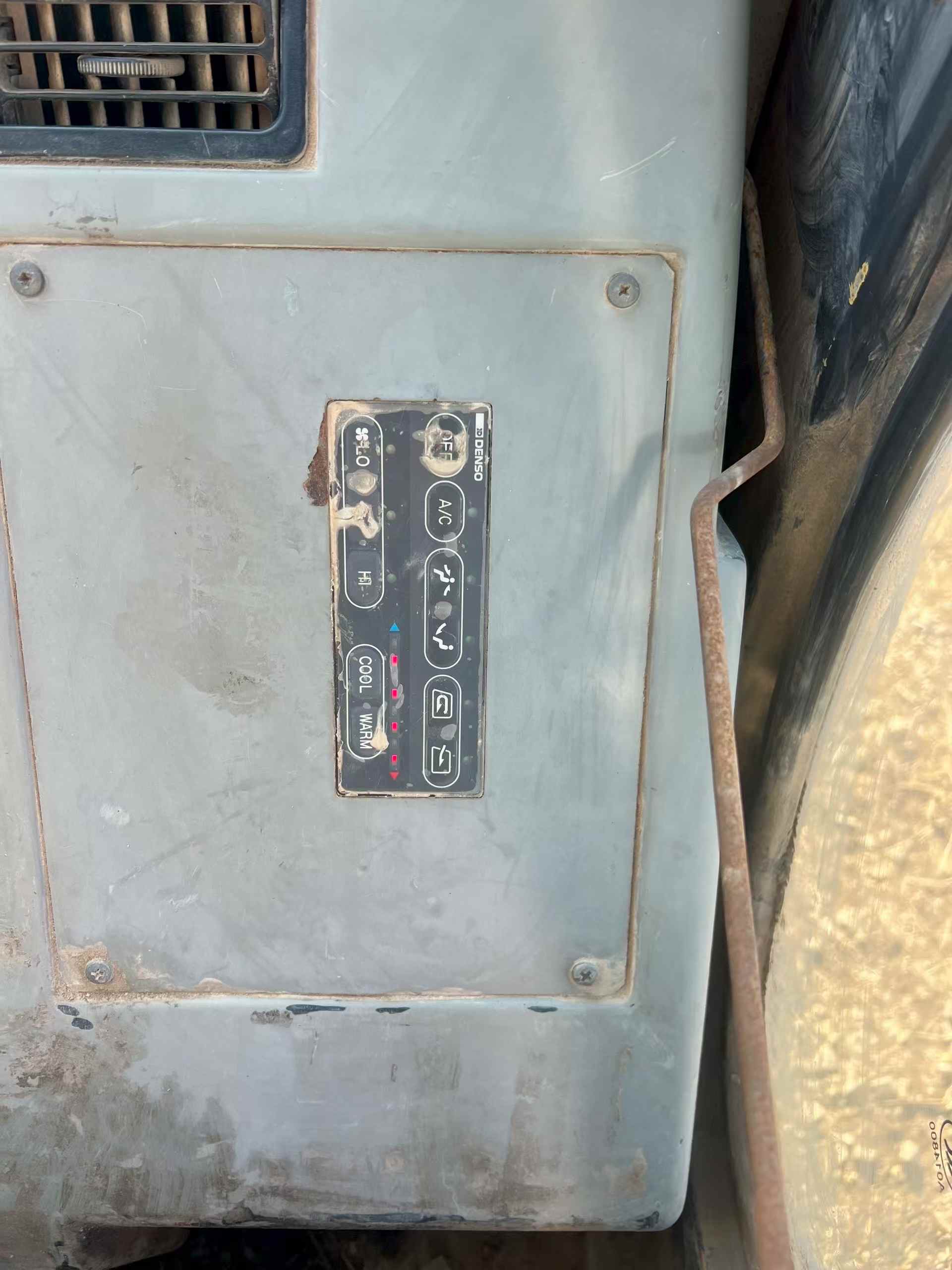 Used Komatsu PC60-7 Excavator 2010 Model / 9