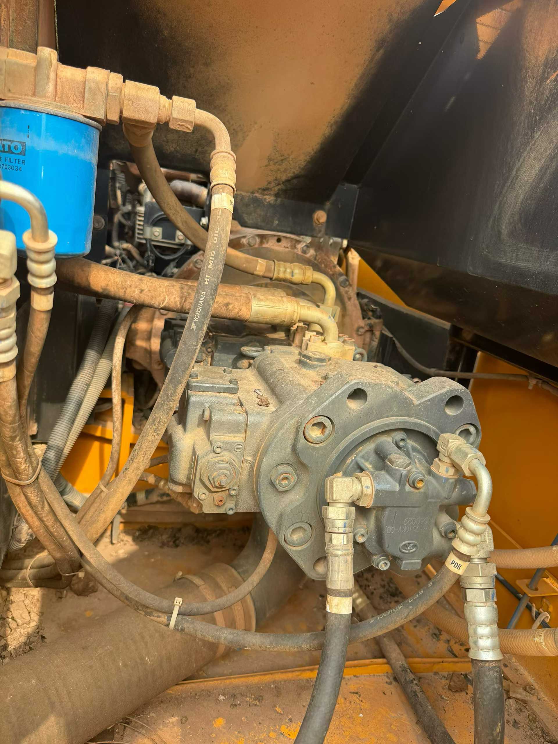 Used Kato HD820R Excavator 2017 Model / 2