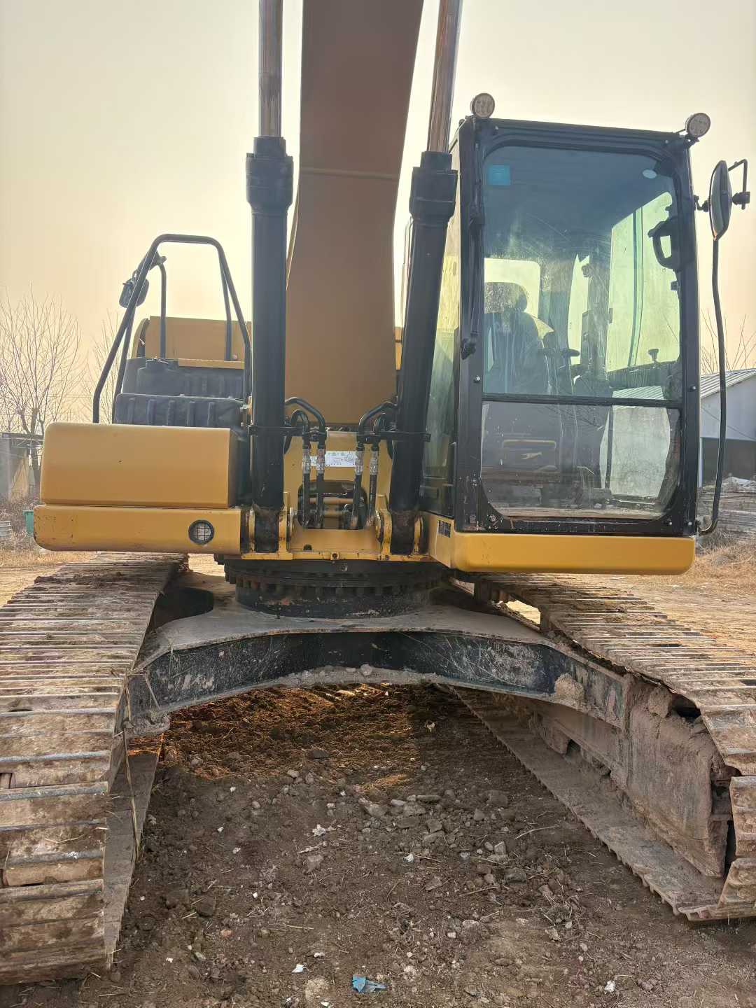 Used Caterpillar 323 Excavator 2020 Model / 4