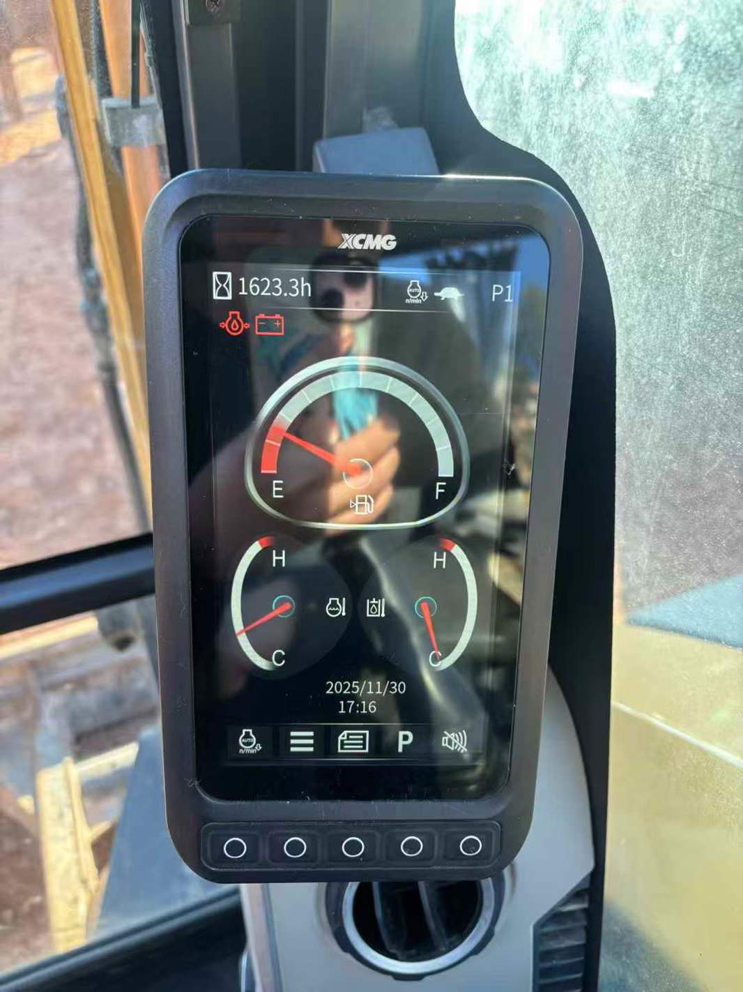 Used XCMG XE55U Excavator 2023 Model / 3