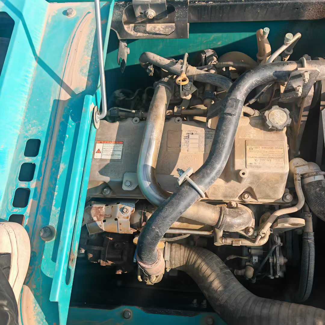 Used Kobelco SK200 Excavator 2021 Model / 8