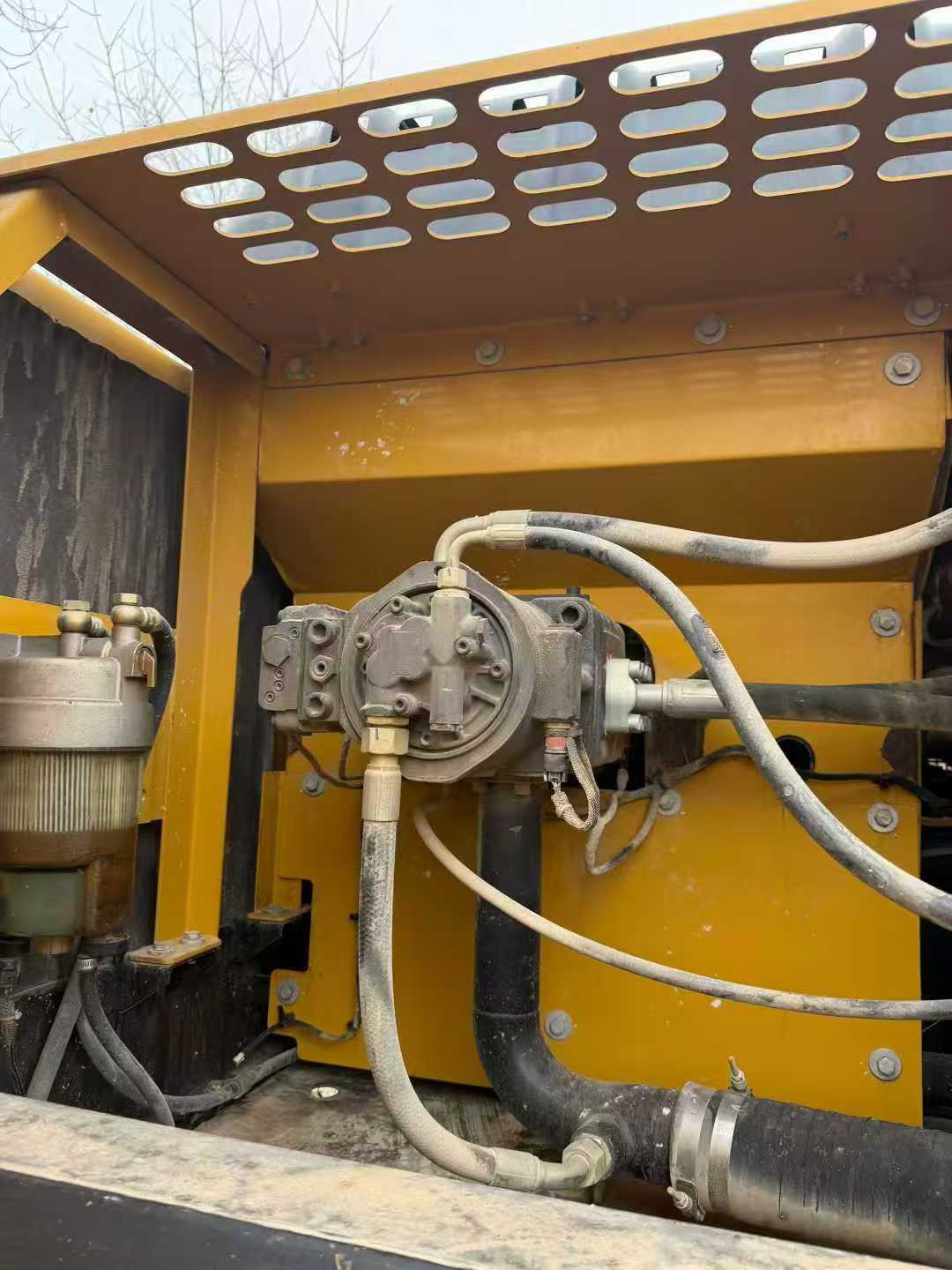 Used Sany SY245H Excavator 2016 Model / 7