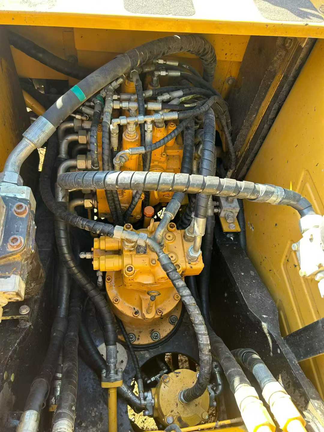 Used Sany SY135 Excavator 2018 Model / 5