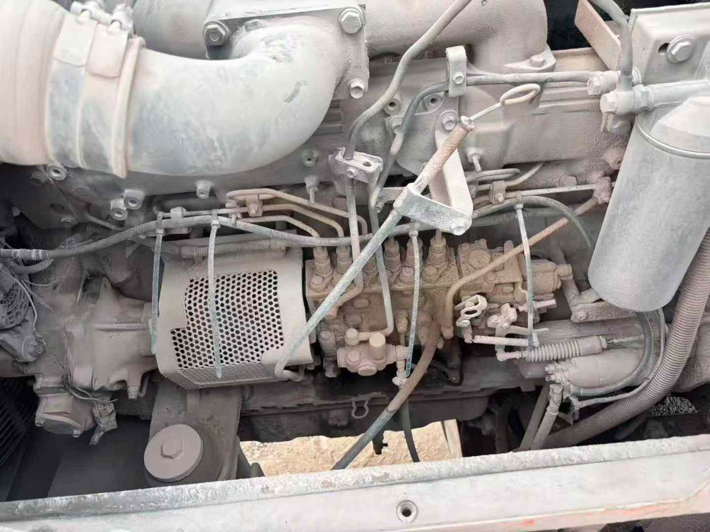 Used Hitachi ZX650 Excavator 2016 Model / 6