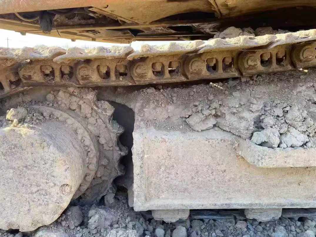 Used Hitachi ZAXIS200 Excavator 2016 Model / 6