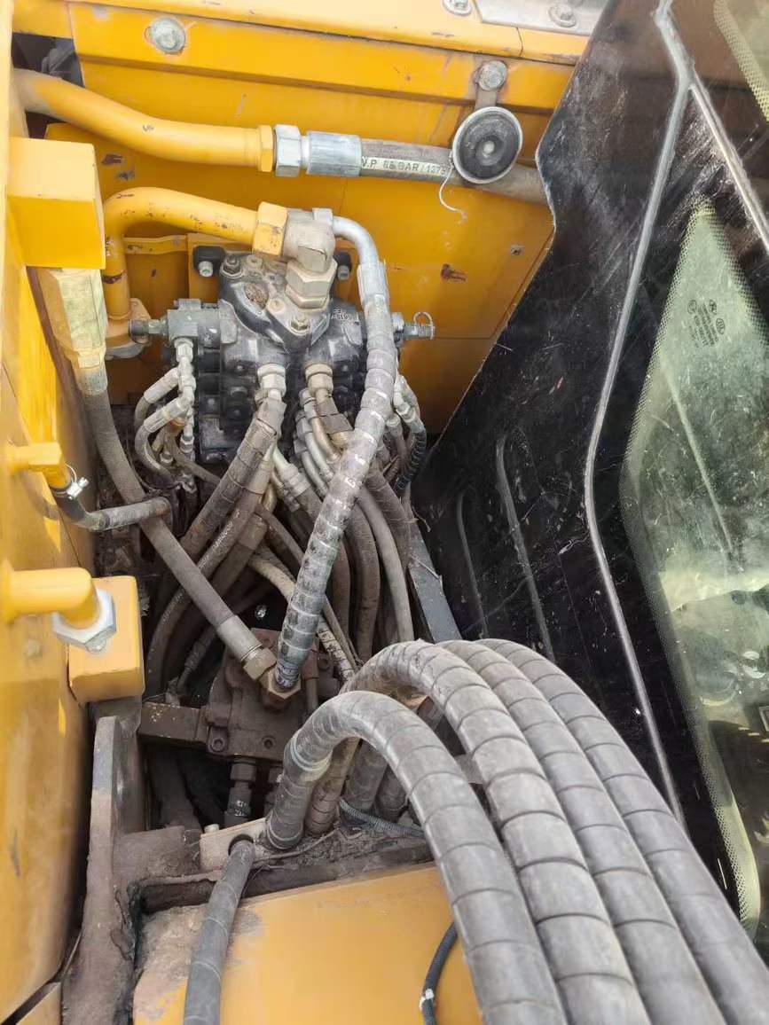 Used Sany SY75 Excavator 2019 Model / 3