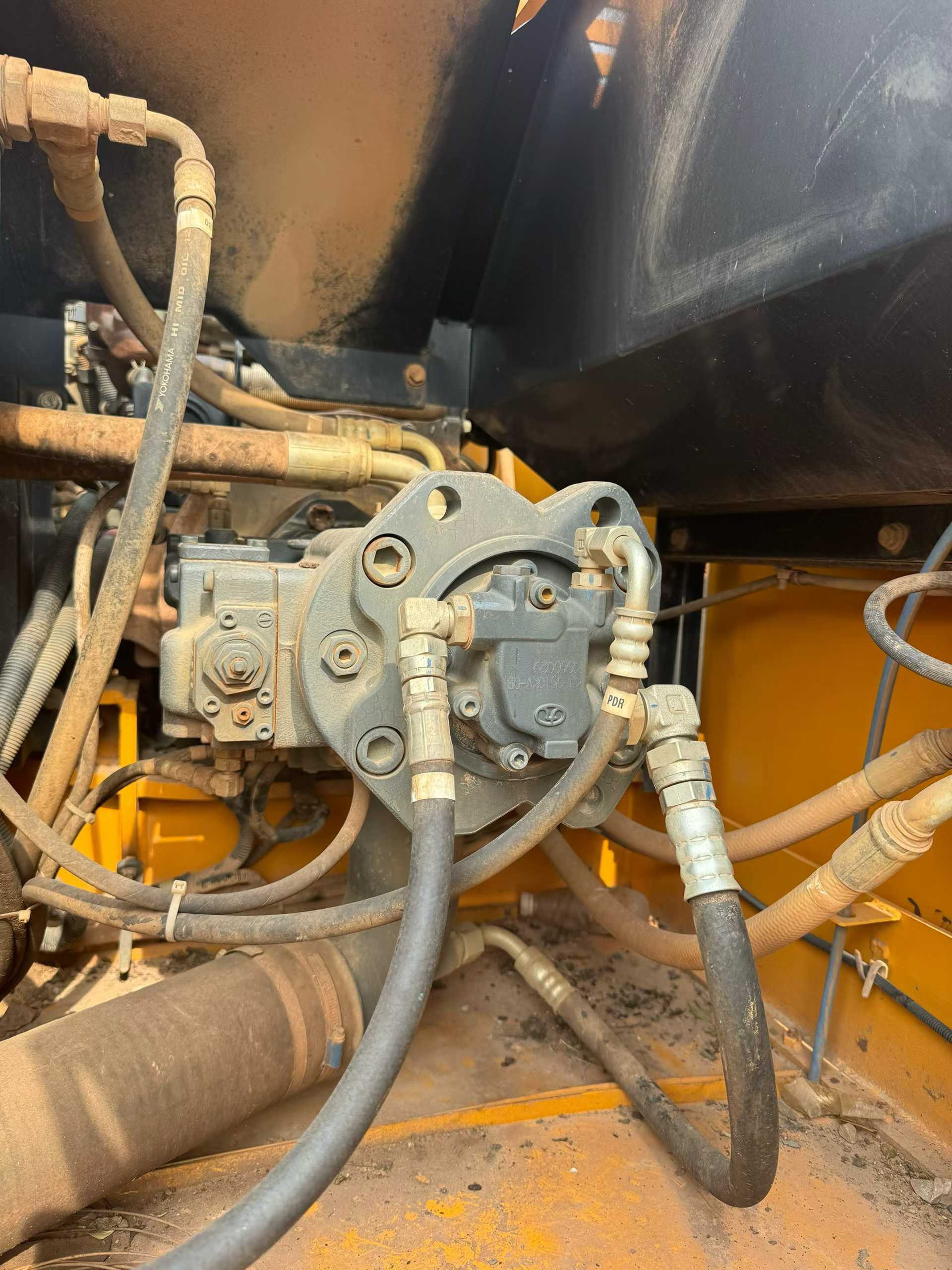 Used Kato HD820R Excavator 2017 Model / 3