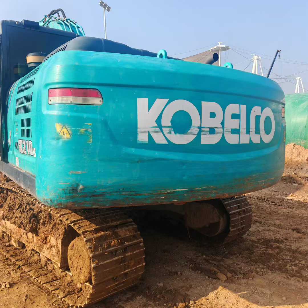 Used Kobelco SK200 Excavator 2021 Model / 7