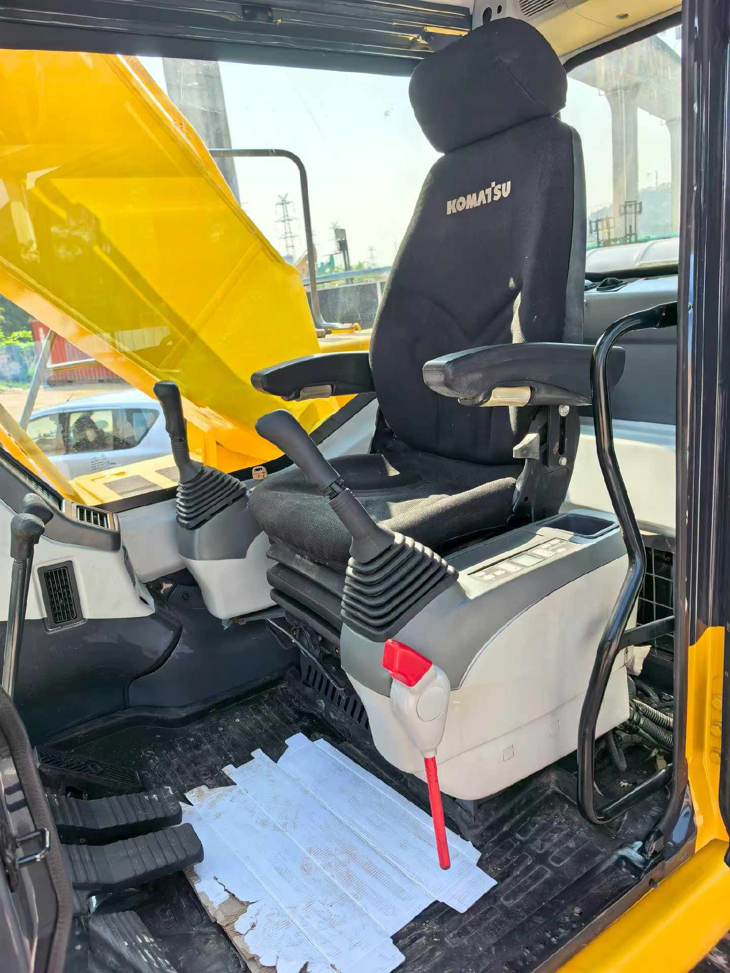 Used Komatsu PW200-7 Excavator 2016 Model / 8