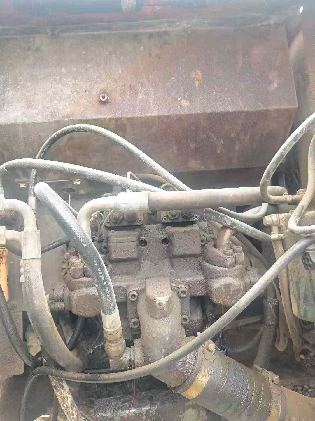 Used Hitachi ZAXIS200 Excavator 2016 Model / 2