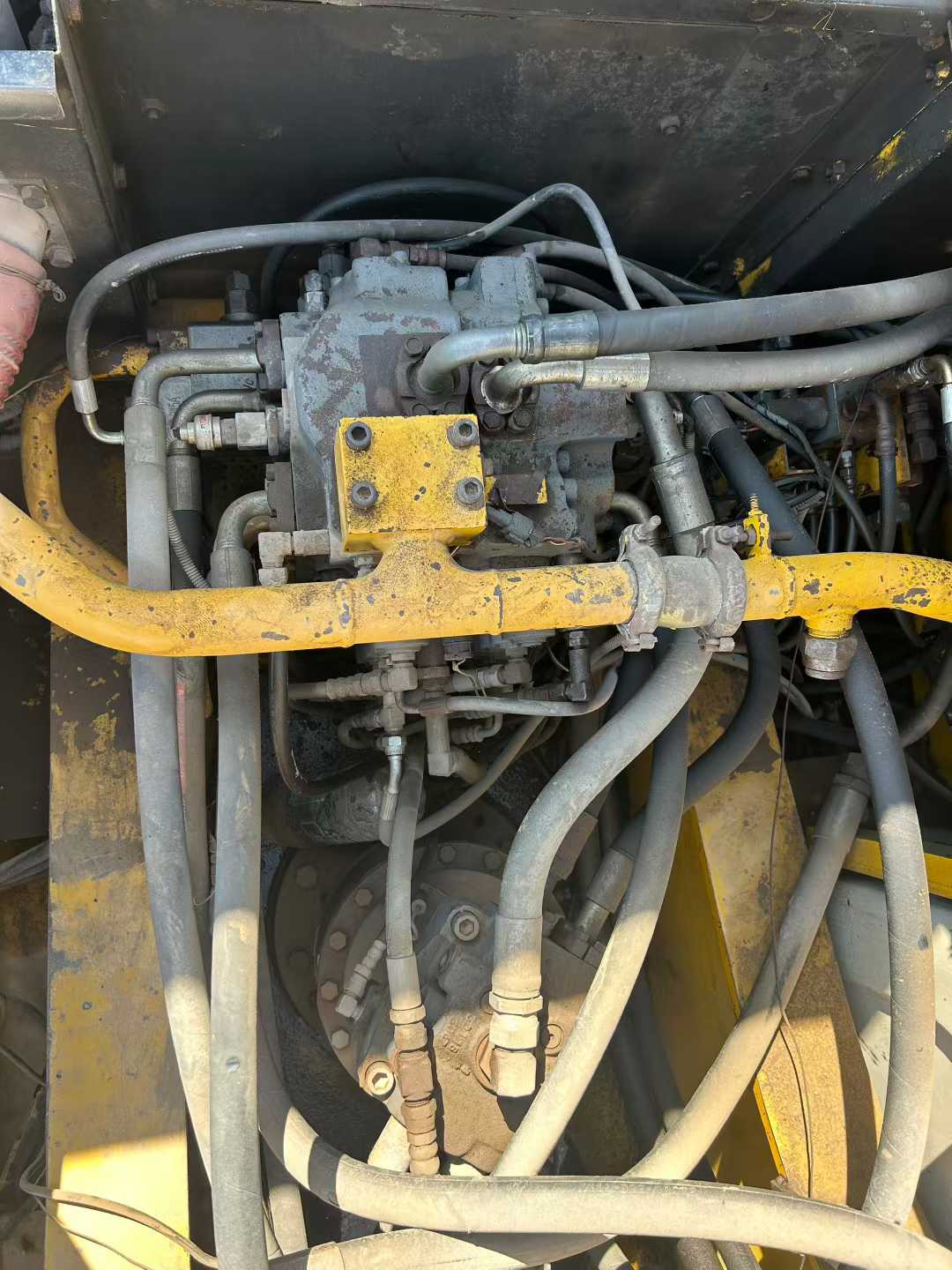 Used Kato HD820 Excavator 2016 Model / 8