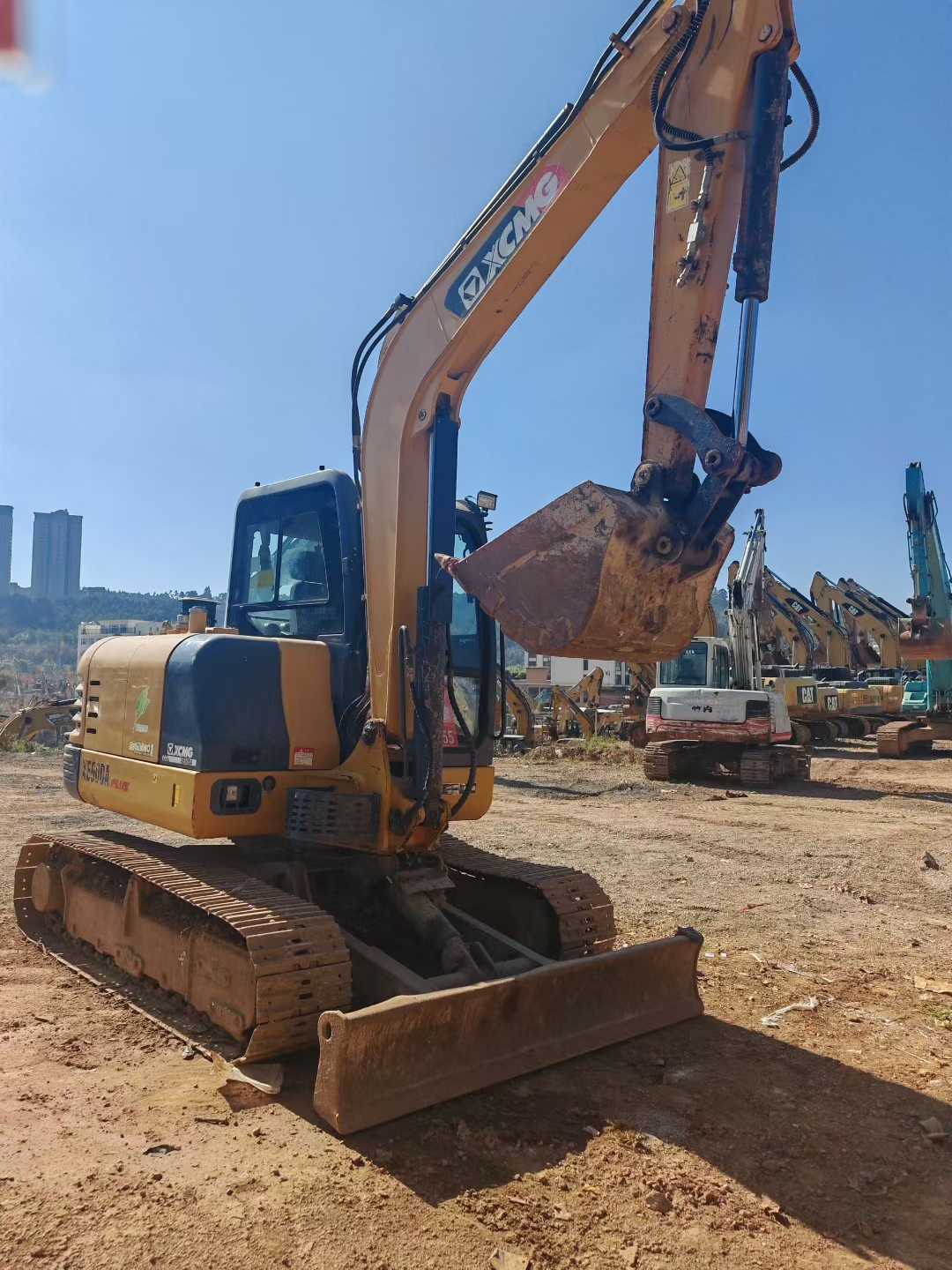 Used XCMG XE60 Excavator 2022 Model / 7