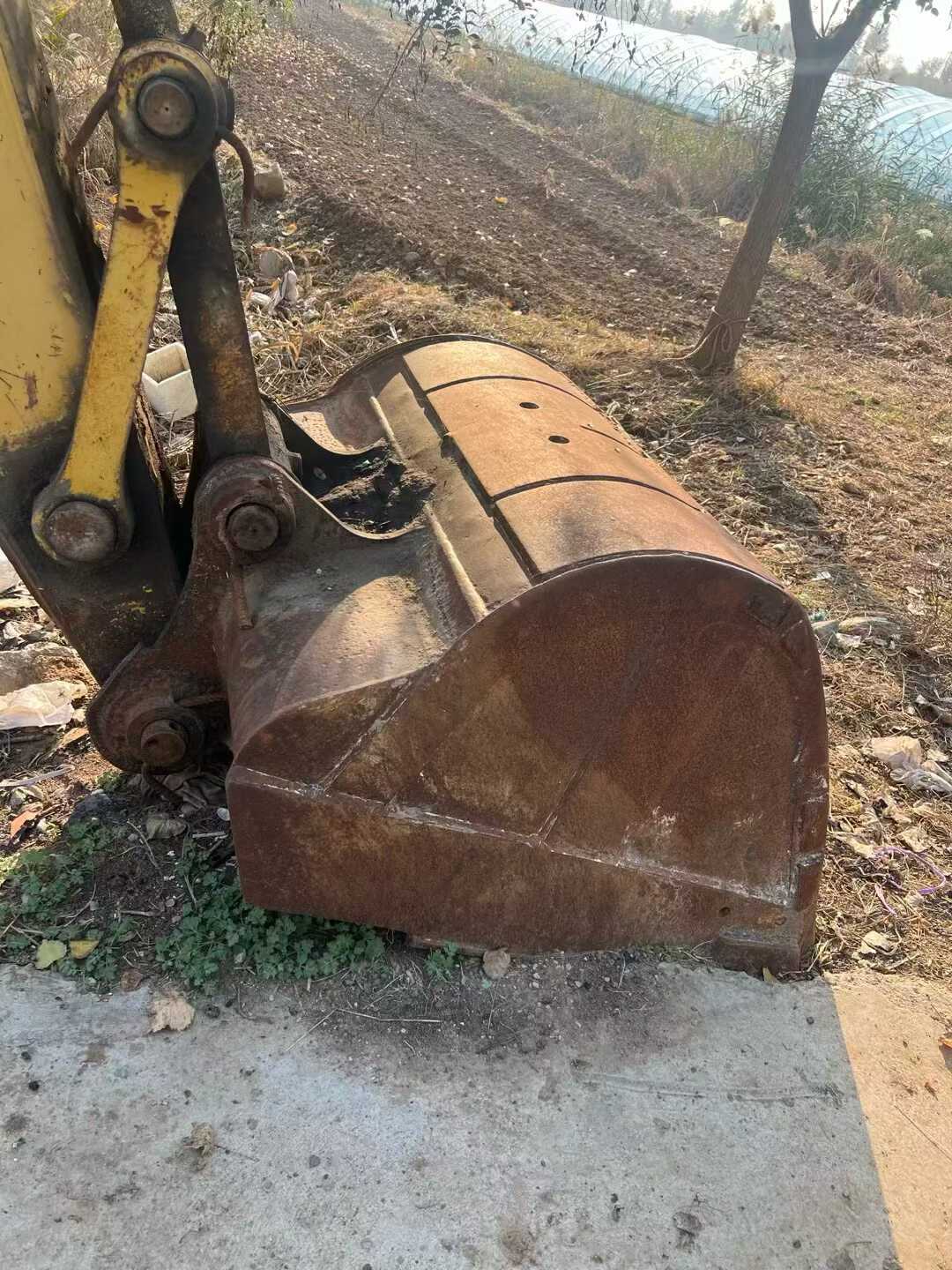 Used Komatsu PC210-8 Excavator 2011 Model / 3