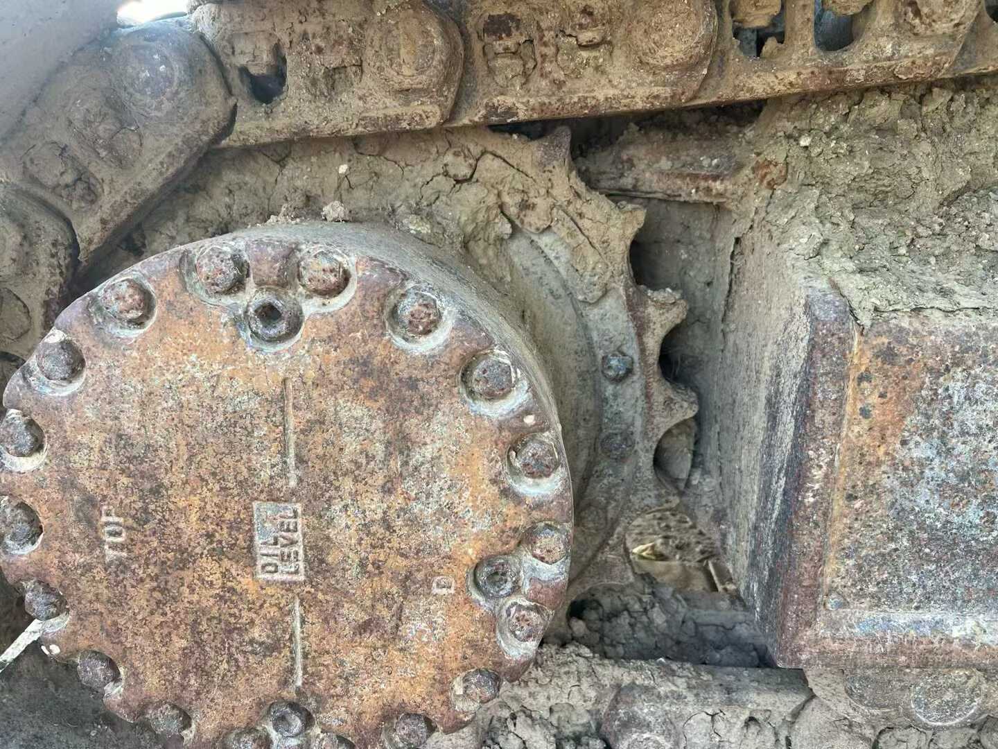 Used Komatsu PC210-8 Excavator 2011 Model / 6