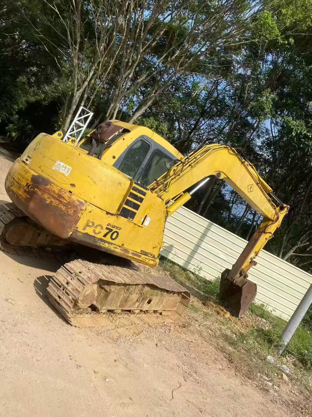 Used Komatsu PC60-7 Excavator 2016 Model / 3