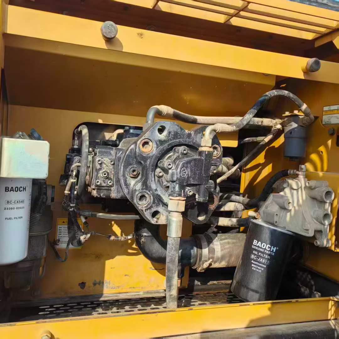 Used Sany SY215W Excavator 2019 Model / 5