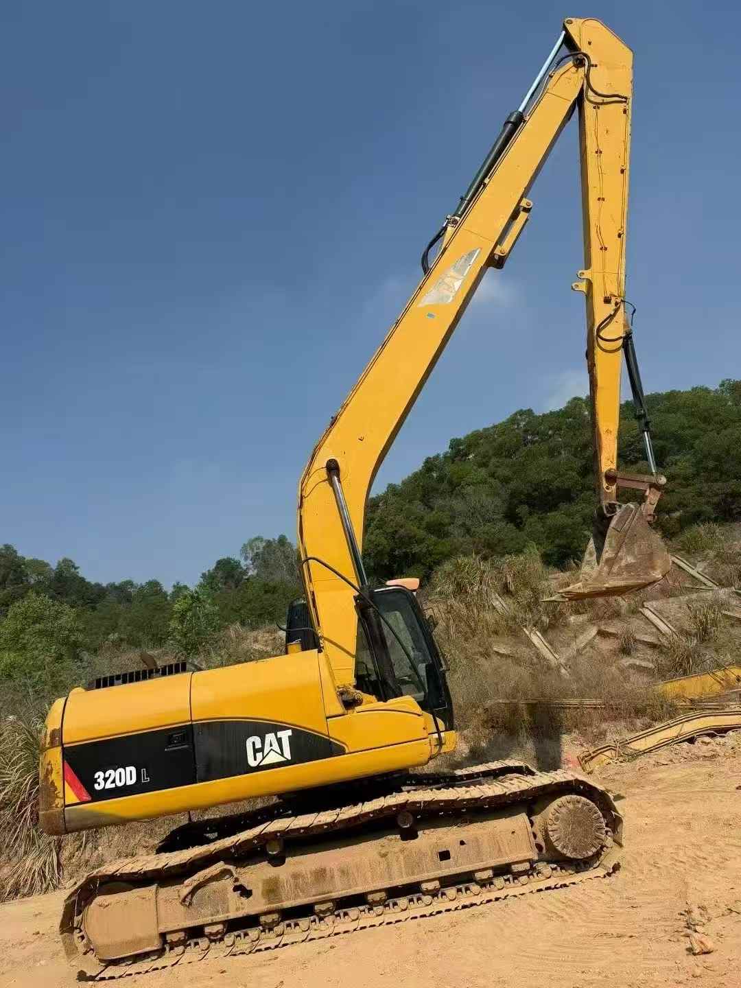 Used Caterpillar 320D Excavator 2016 Model / 3