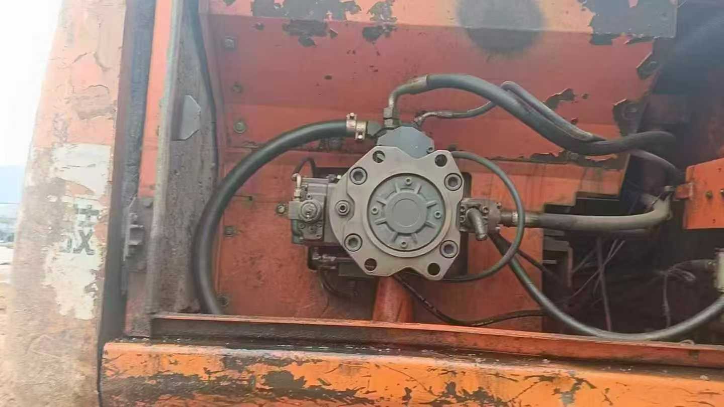 Used Doosan S225 Excavator 2016 Model / 3