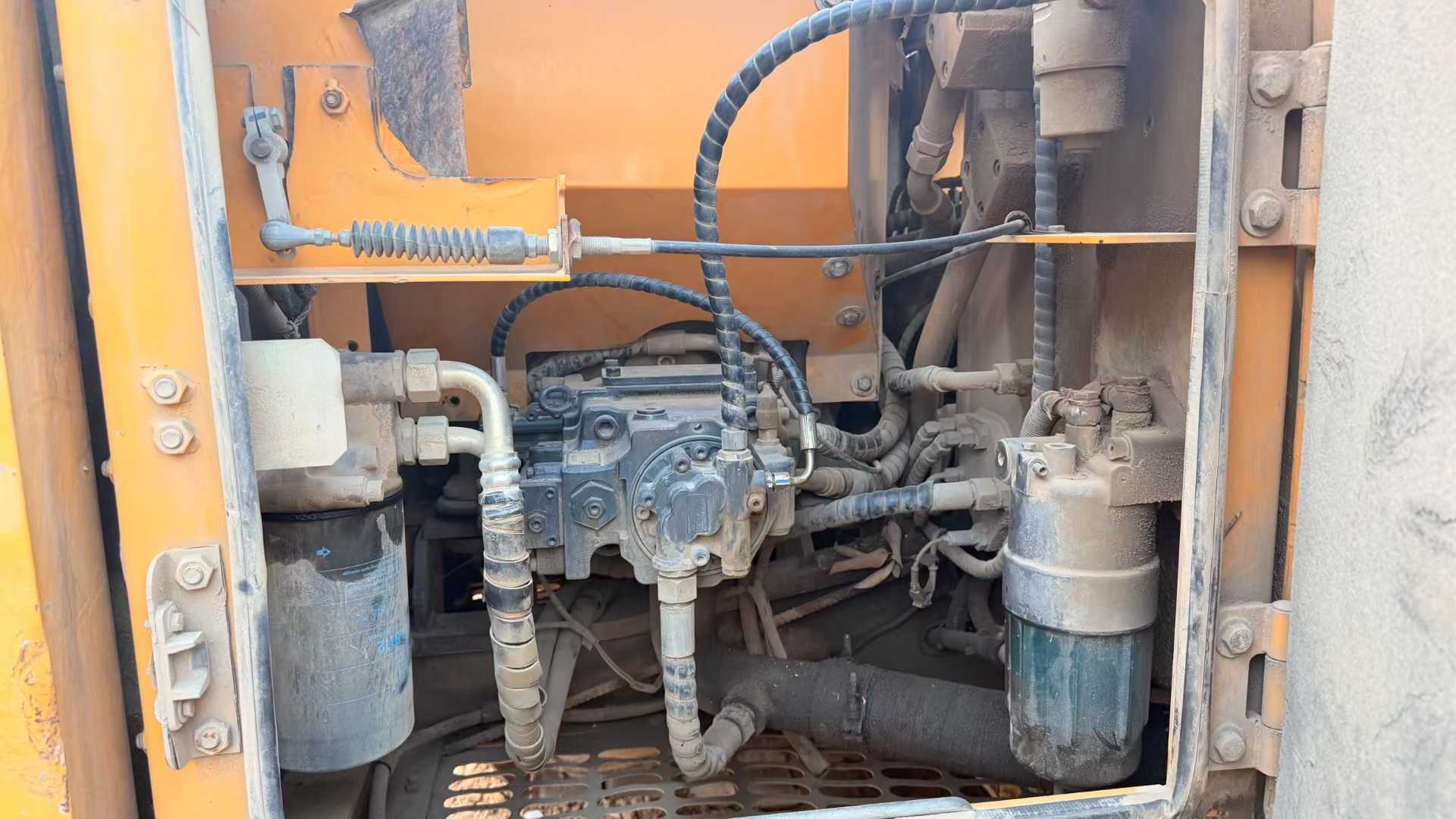 Used Sany SY55 Excavator 2015 Model / 8