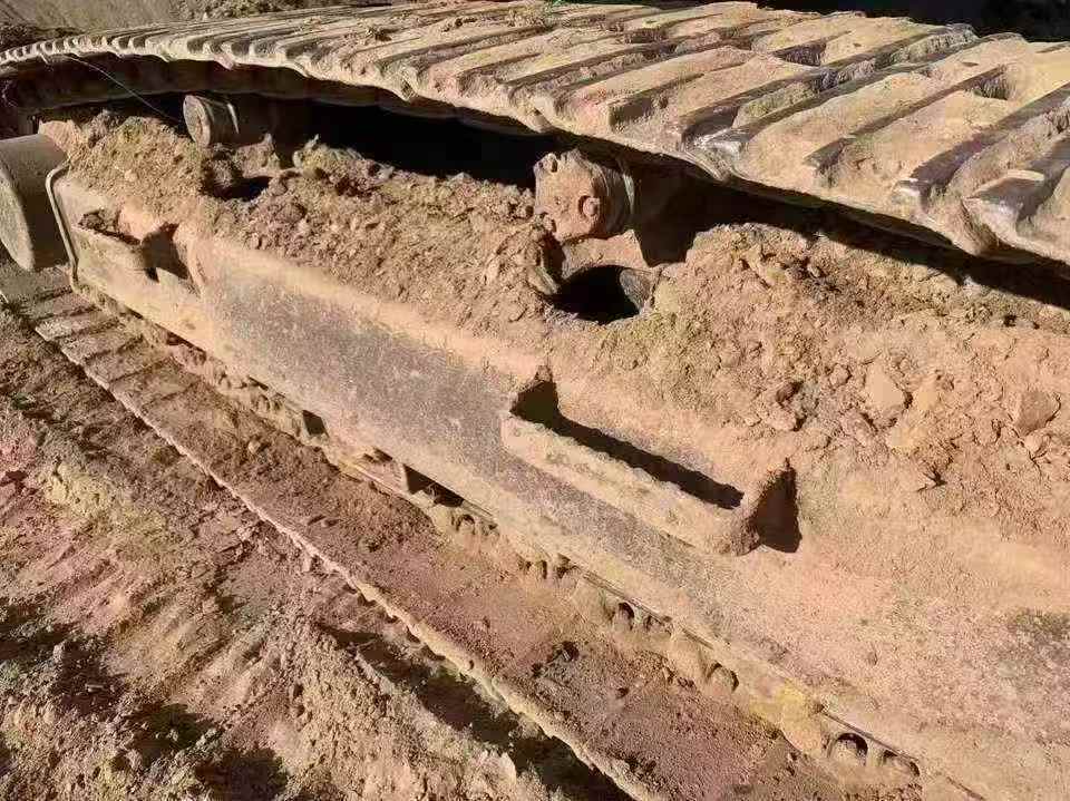 Used Kobelco SK200 Excavator 2016 Model / 8