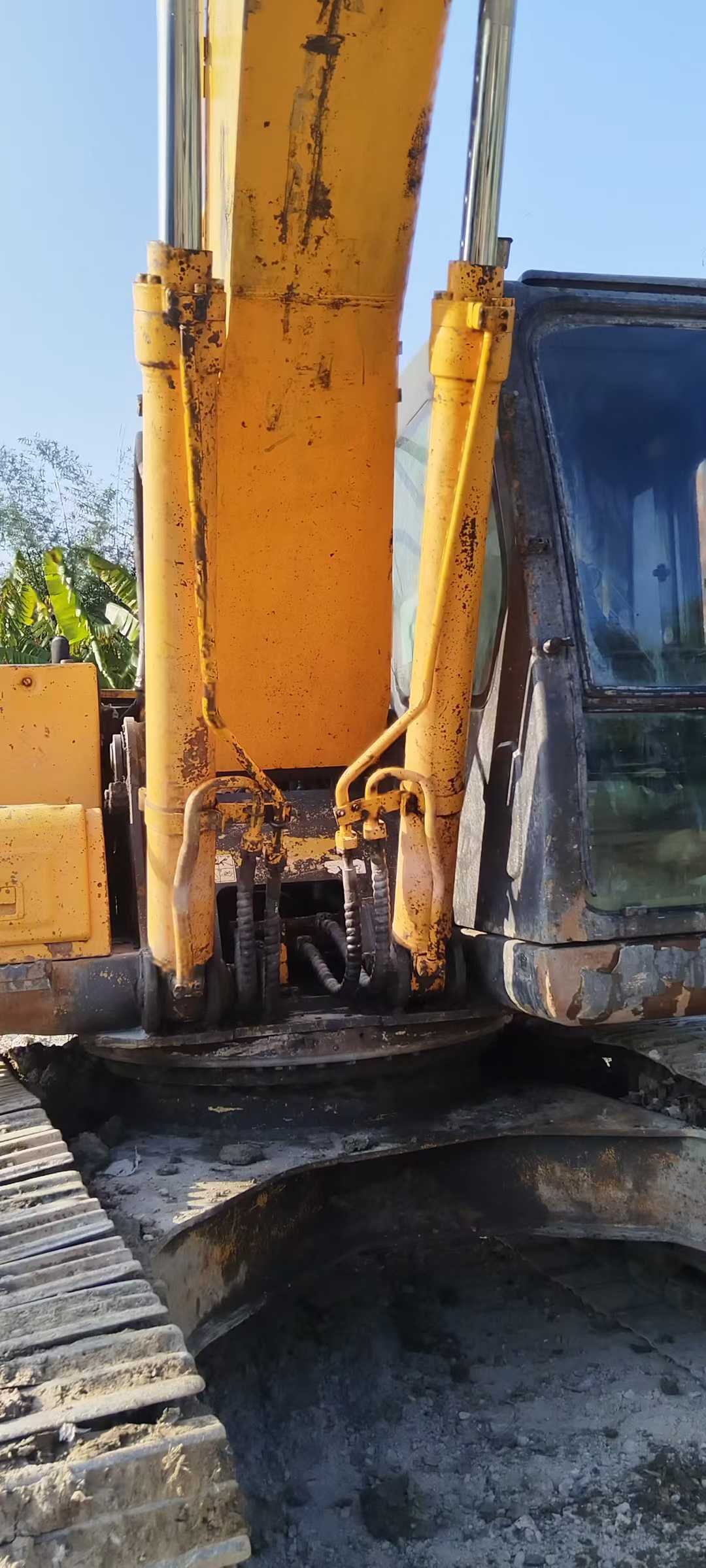 Used Hyundai R215-7 Excavator 2016 Model / 2