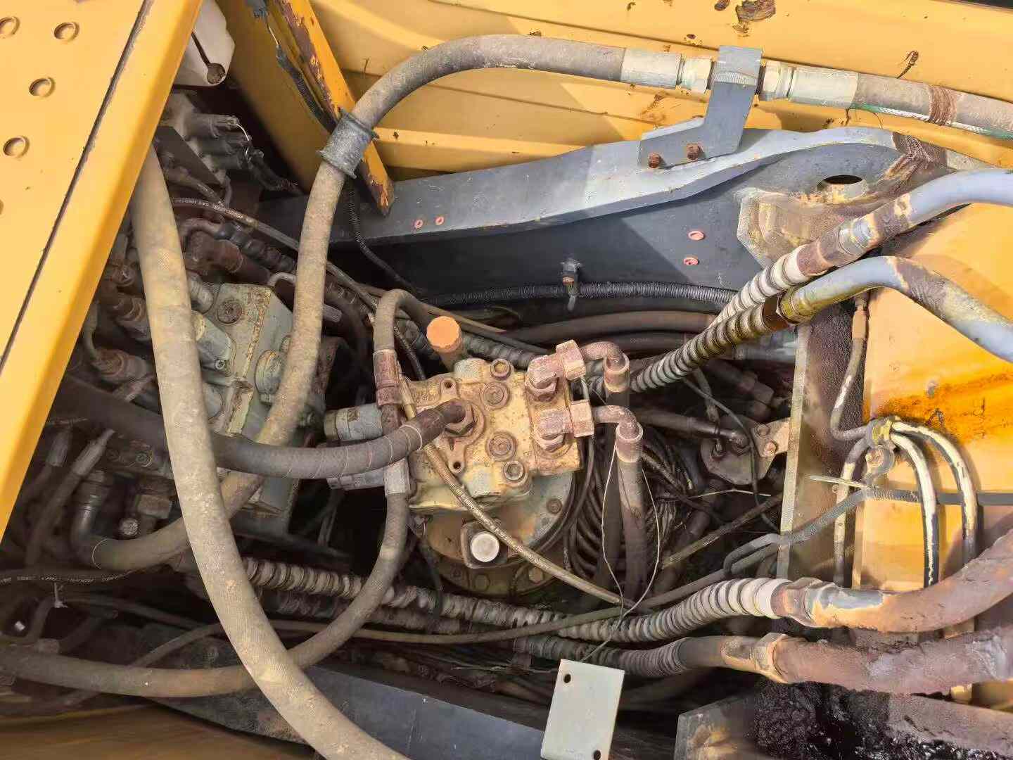 Used XCMG XE150 Excavator 2018 Model / 5