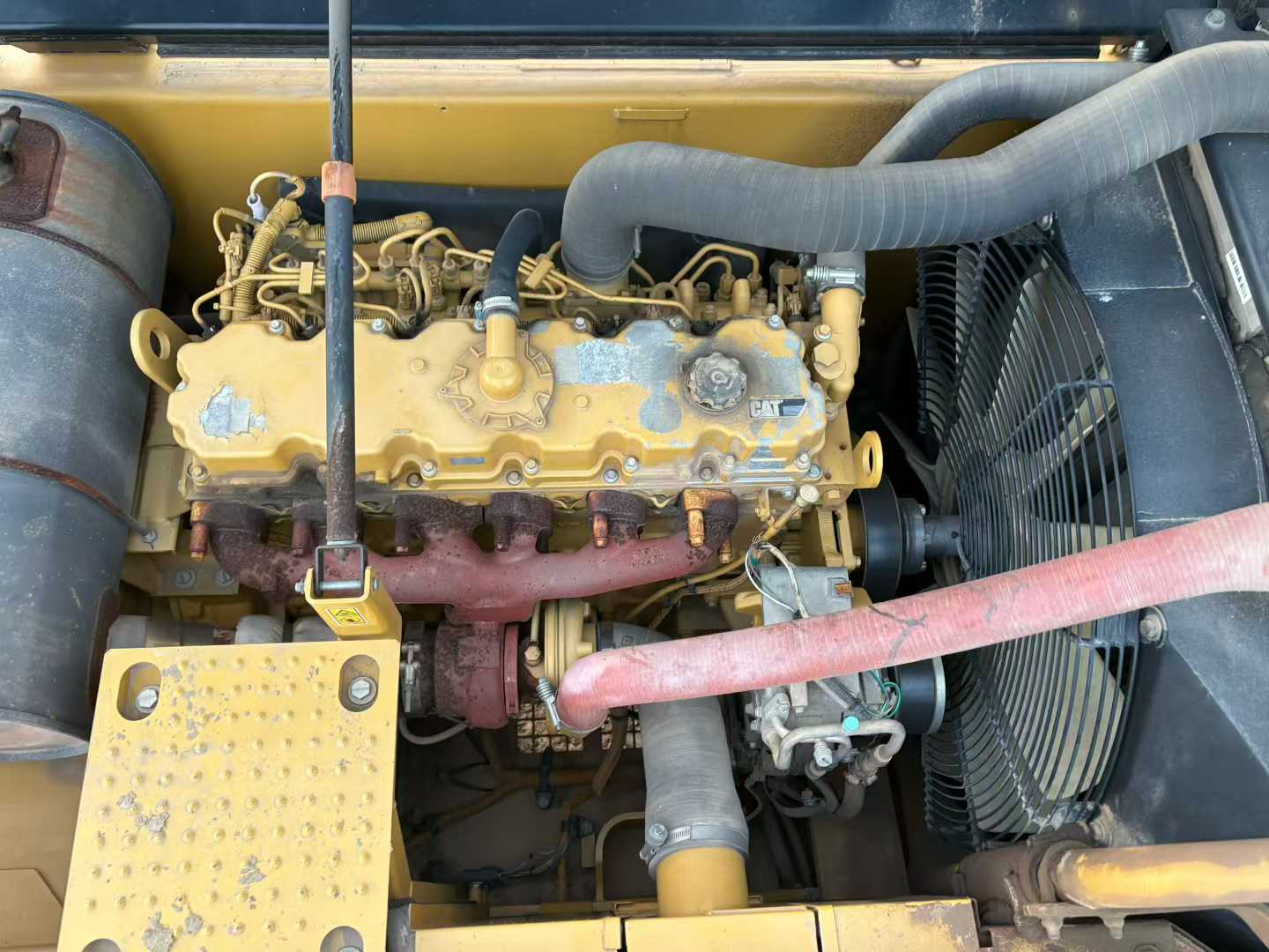 Used Caterpillar 330L Excavator 2016 Model / 8