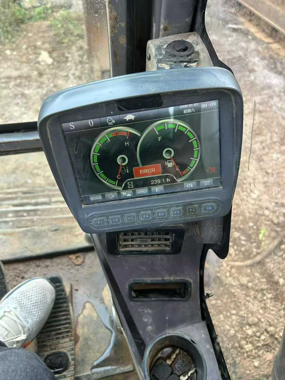 Used XCMG XE215 Excavator 2015 Model / 6