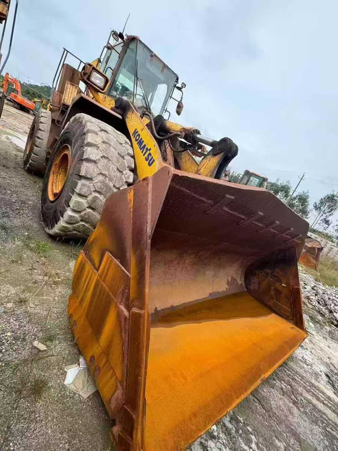 Used Komatsu WA470 Excavator 2017 Model / 6