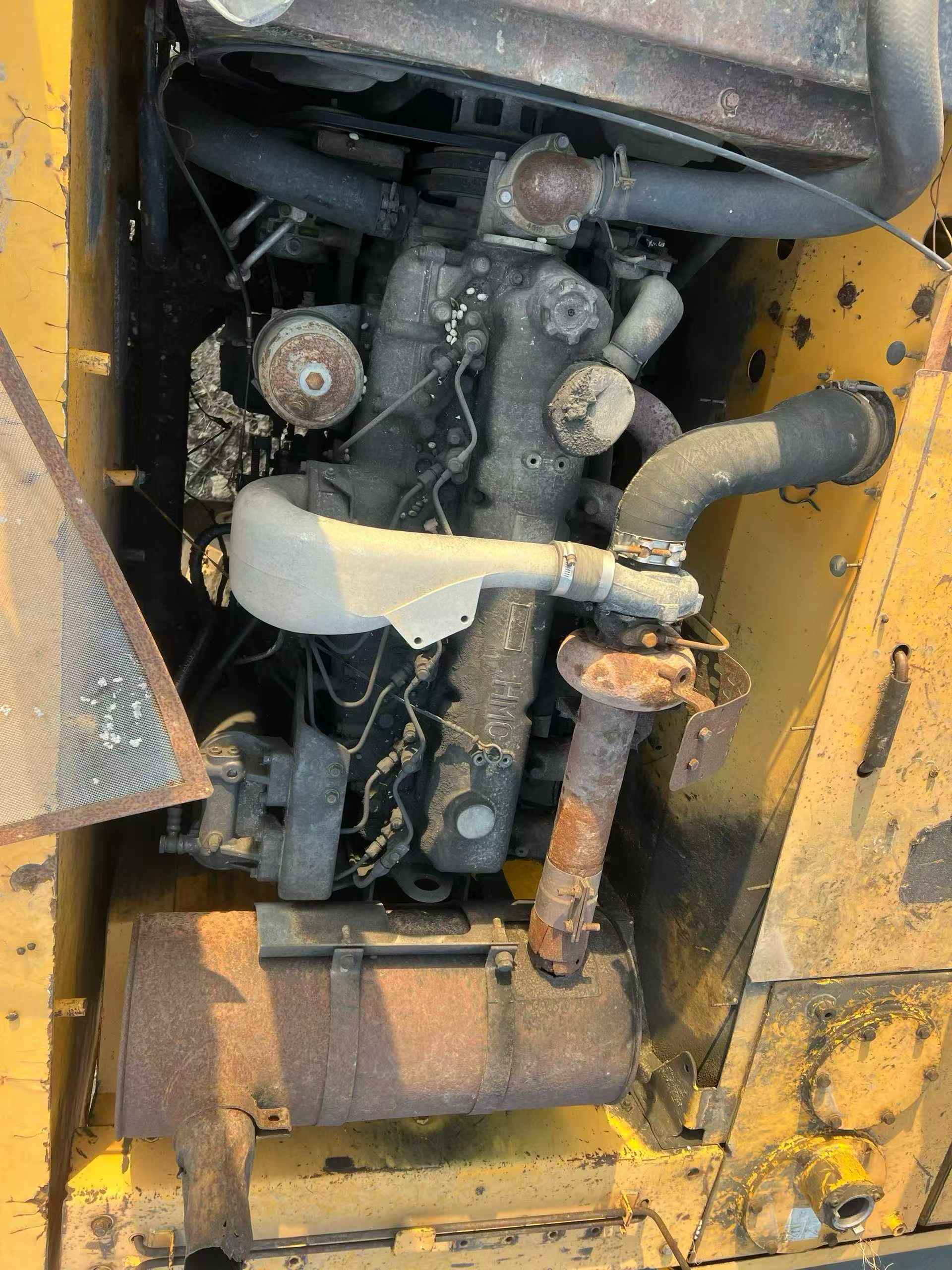 Used Hyundai R215-7 Excavator 2016 Model / 5