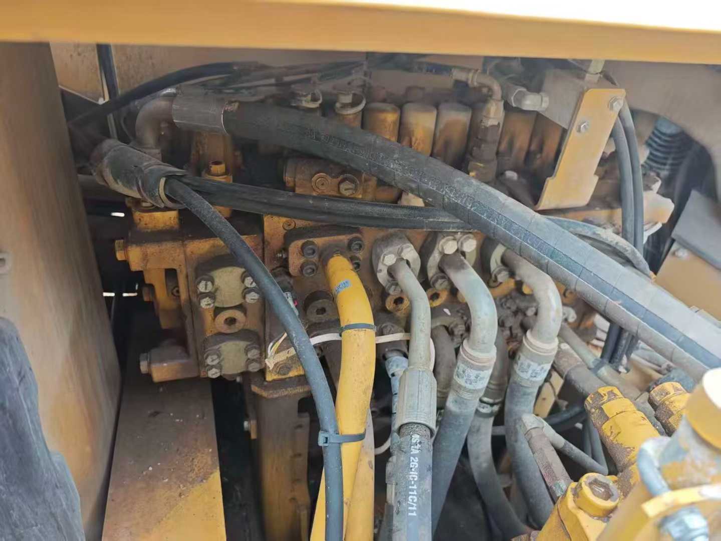 Used Caterpillar 330L Excavator 2019 Model / 3