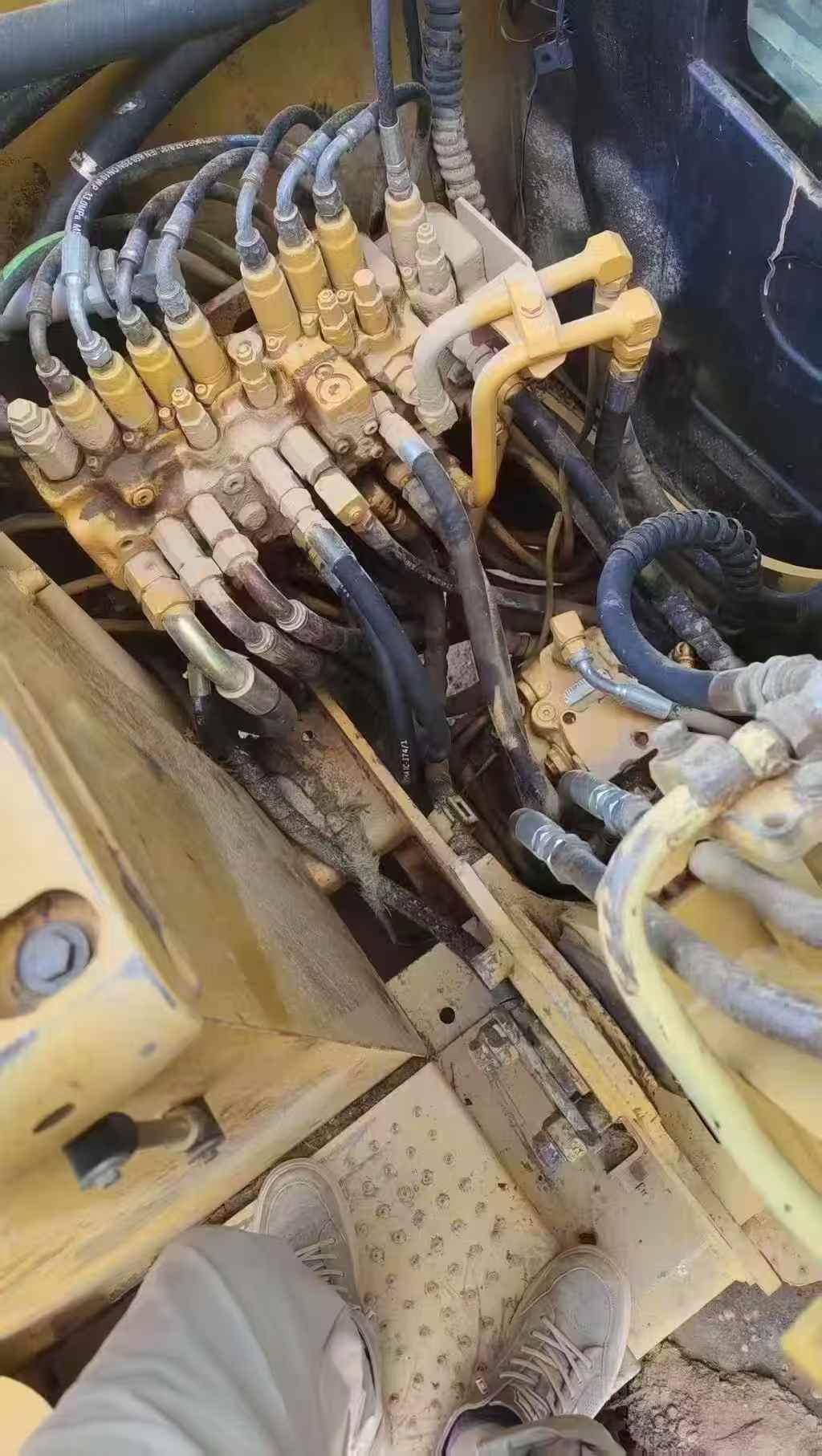 Used Caterpillar 307V2 Excavator 2016 Model / 4