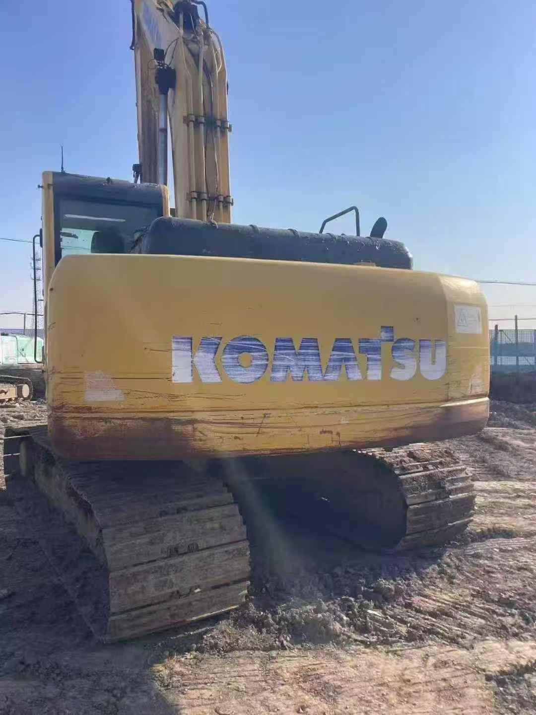Used Komatsu PC200-8 Excavator 2016 Model / 3