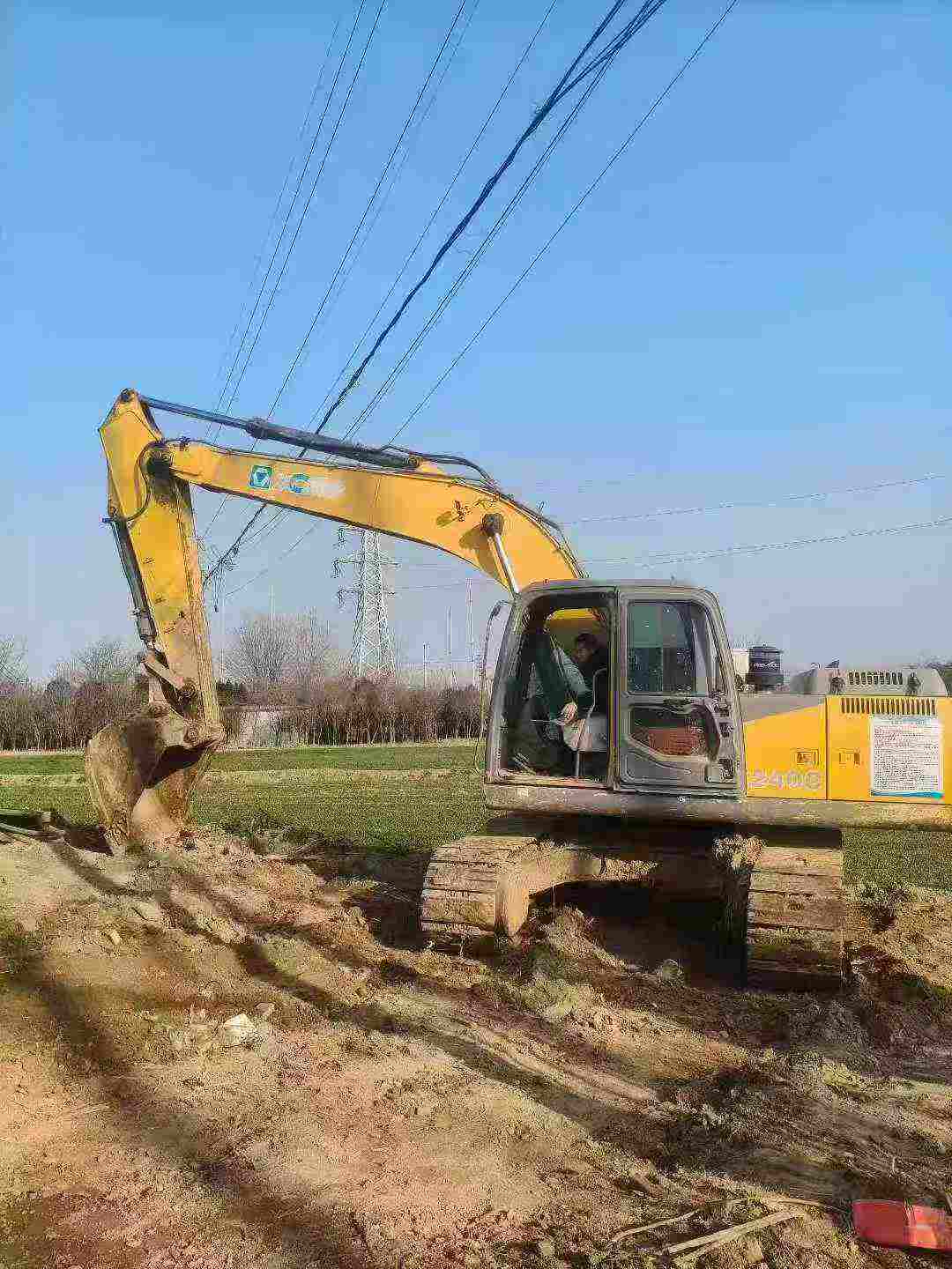 Used XCMG XE215 Excavator 2016 Model / 9